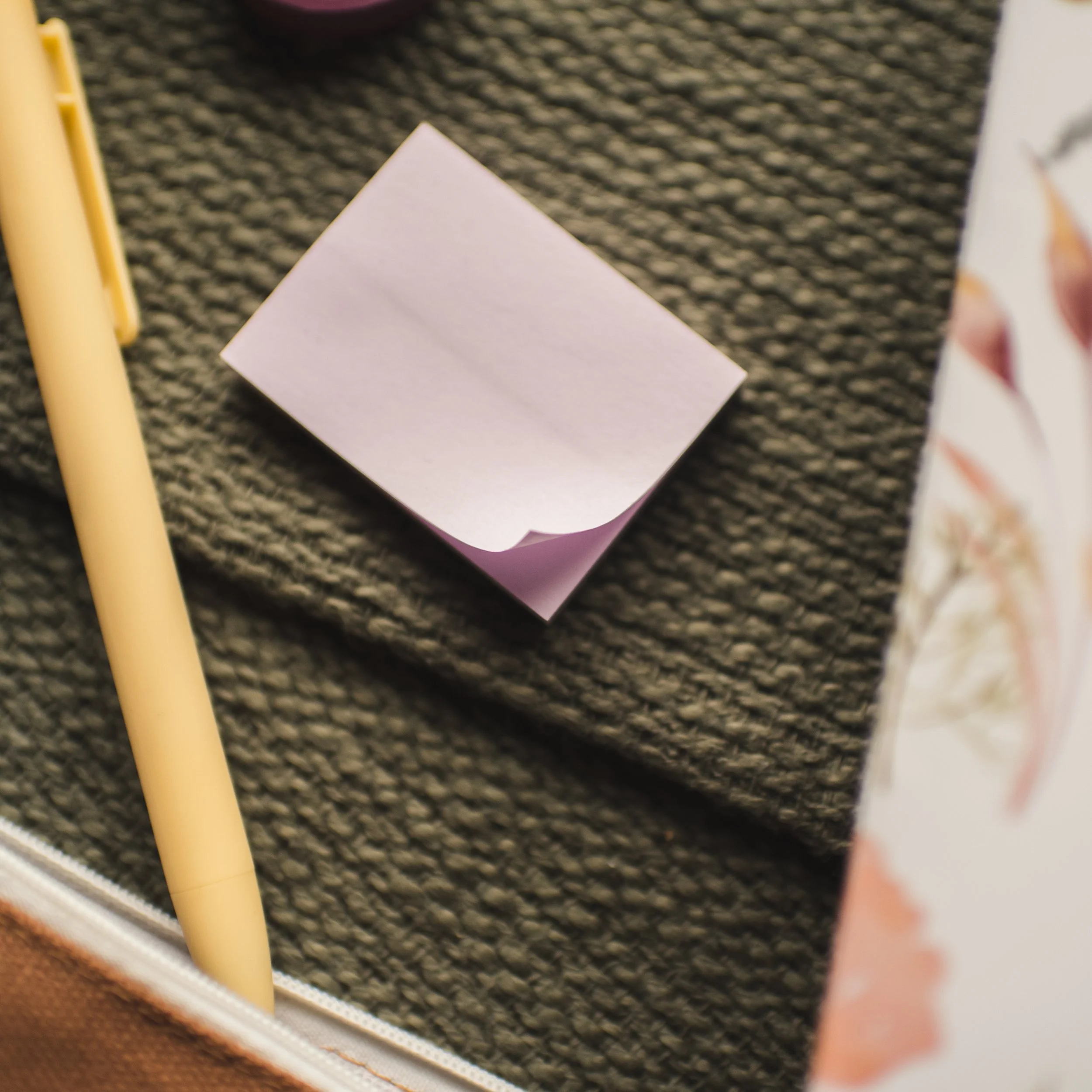 September 2025 extras - mini sticky notes