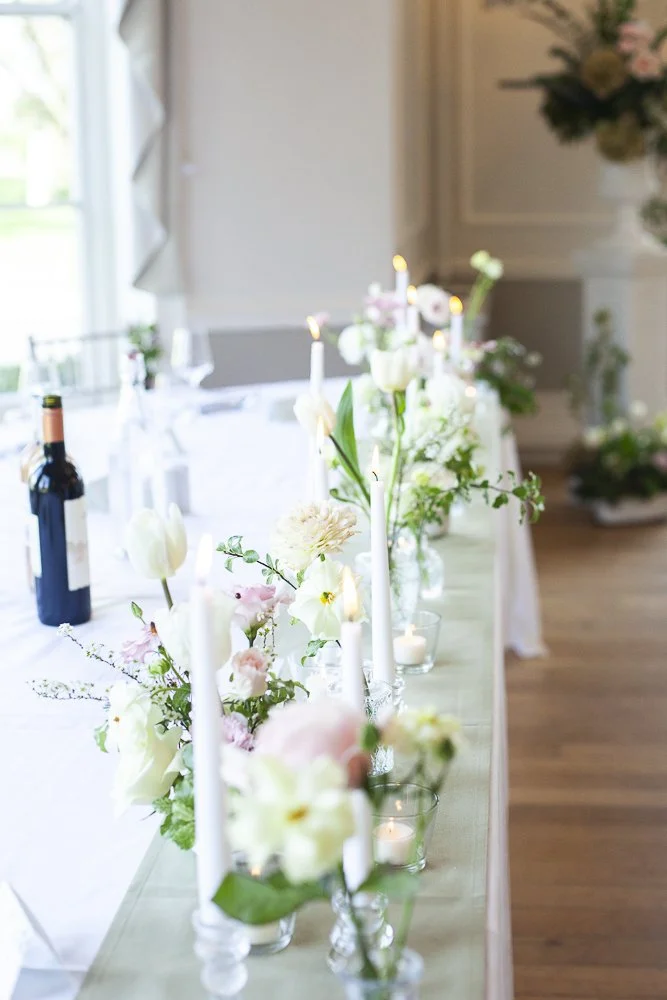 Wedding table flowers