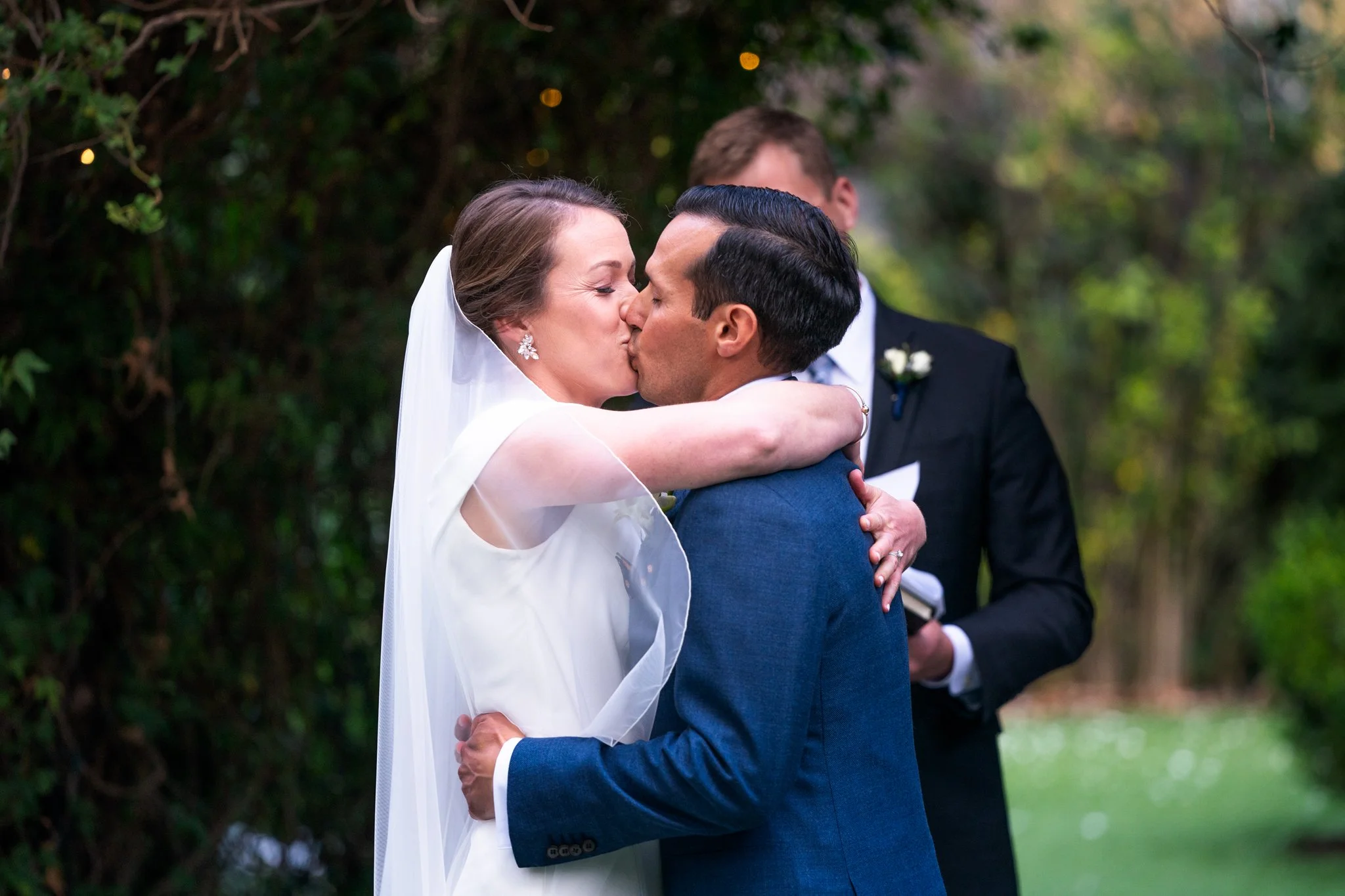 the-kiss-.jpg