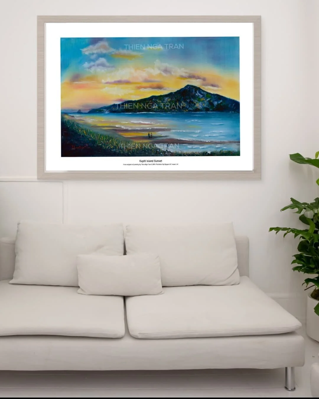 Nga - Introducing Kapiti Island Sunset. Wellington will always hold a special place in my heart ❤ It's the city that my children was brought up and the city that help shaped me as a mum and an artist. 
.
This beautiful glicee print is from my origina