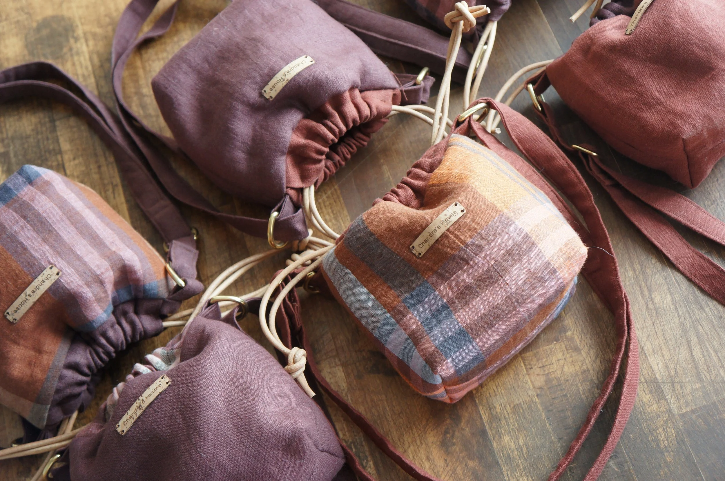 Dumpling Drawstring Linen Pouch