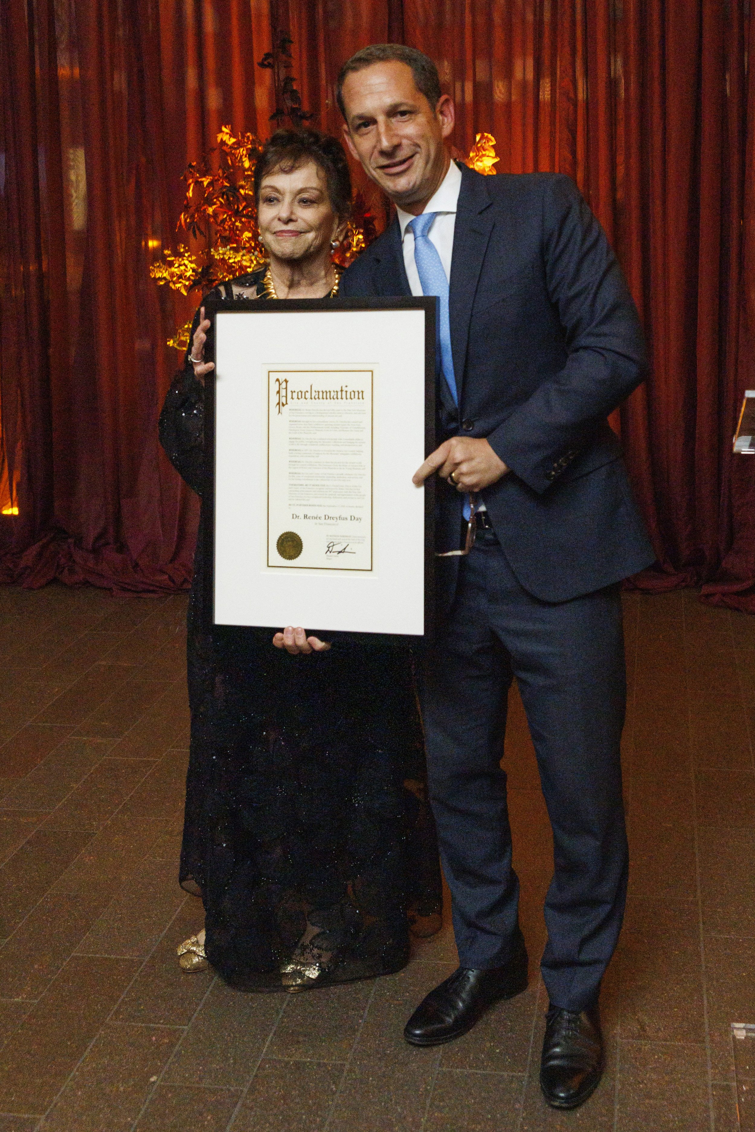 1869-famsfblacktie-260917.jpg