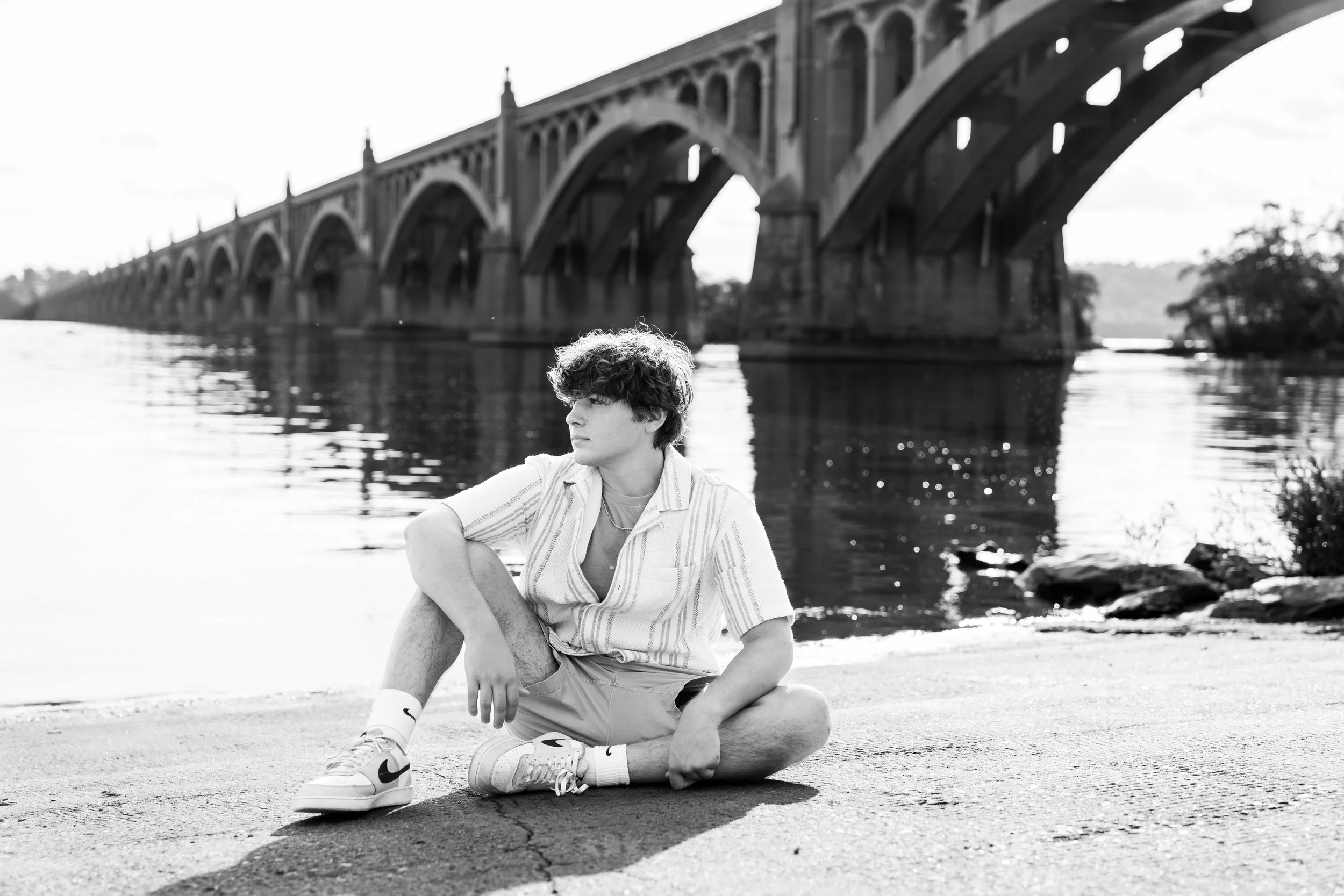 Wayne_Senior Photos-68.jpg