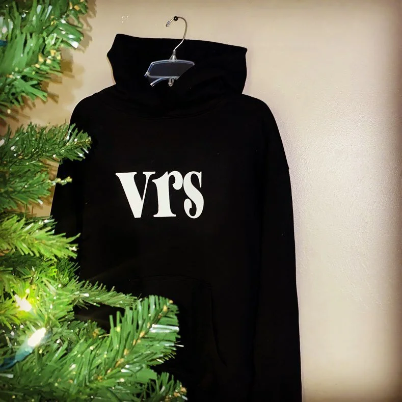 &ldquo;hanging back there like the gift that it is!&rdquo; quick 1-color for the god @veryrichvisuals 🤝