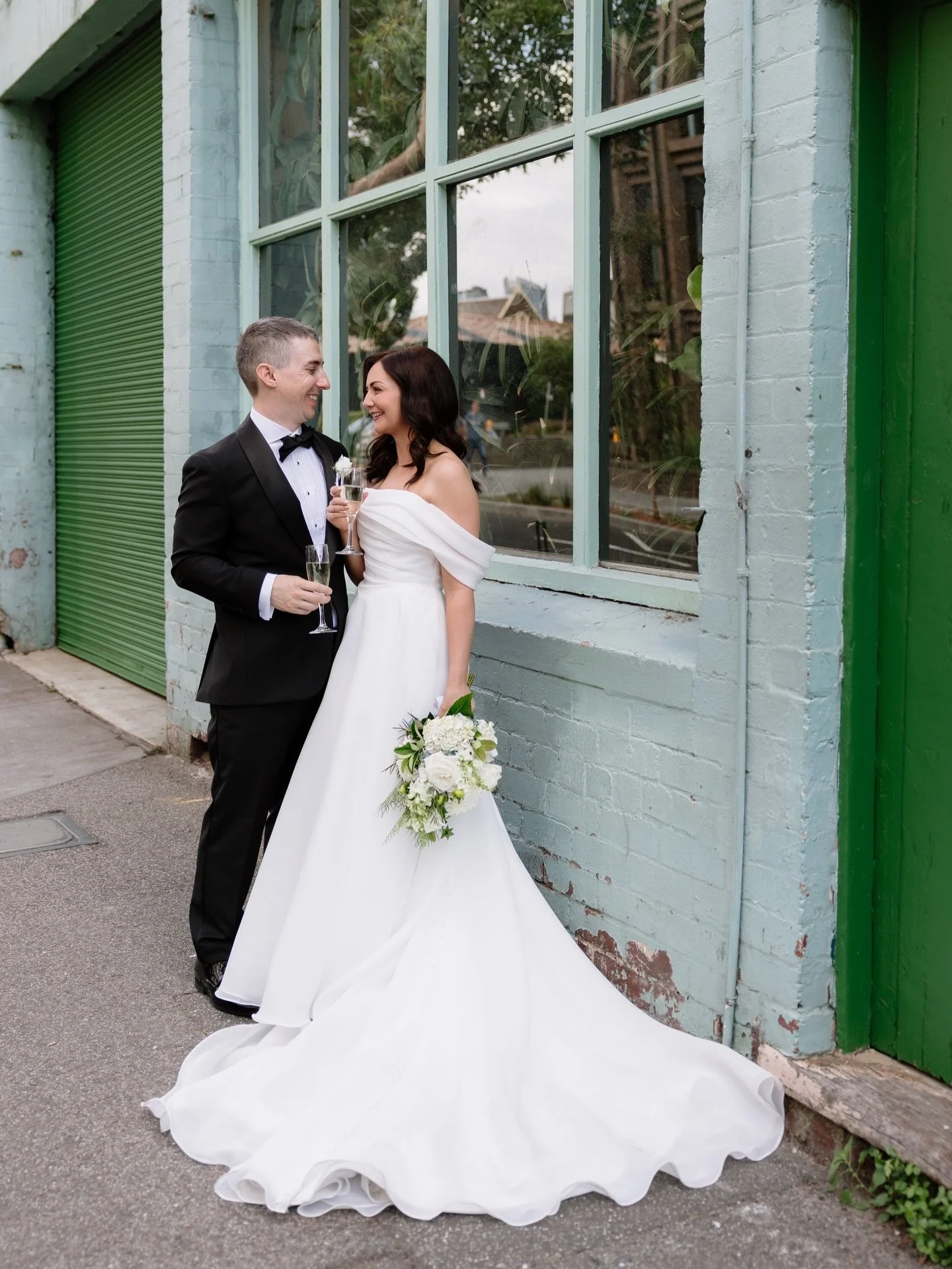 07.03.2026 - Emily &amp; Jarrod ❤️
Glasshaus Inside, Richmond

From their very first date, Jarrod knew he wanted to be part of Emily&rsquo;s world&hellip; casually adding himself to her plans.

So when Emily mentioned the Gold Coast Marathon, he didn
