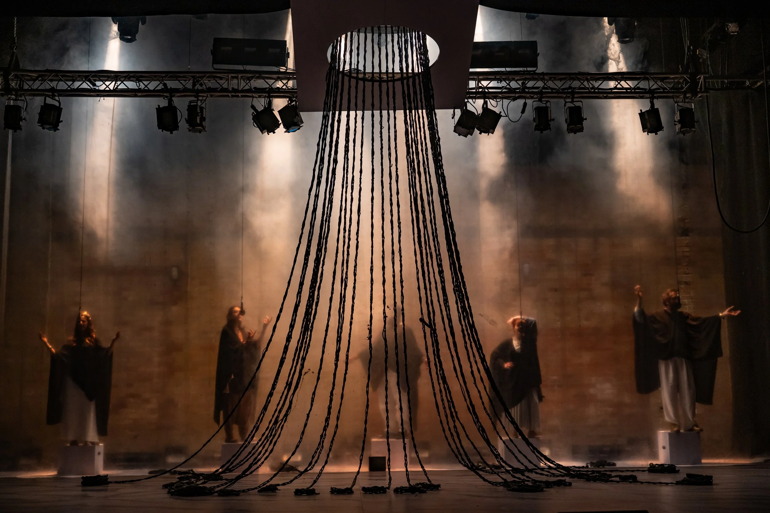 Costumes by Ming Wong, Set by Anahita Dehbonehie, Lighting by Nick Blais, Photo by Dahlia Katz