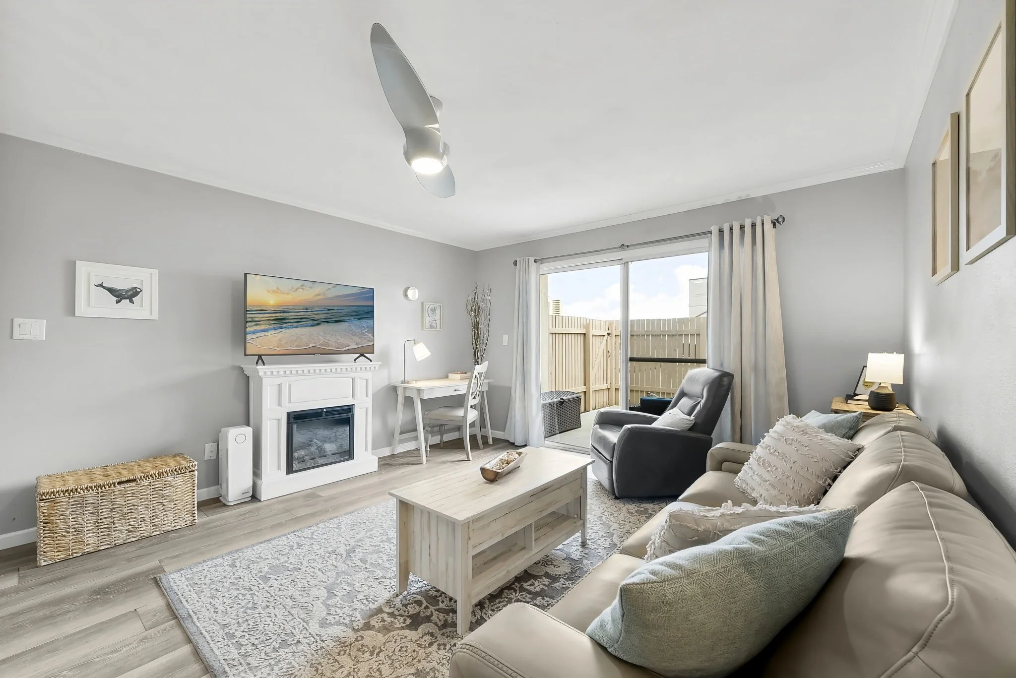 5-web-or-mls-17462 Front Beach Rd 10 C3-4.jpg