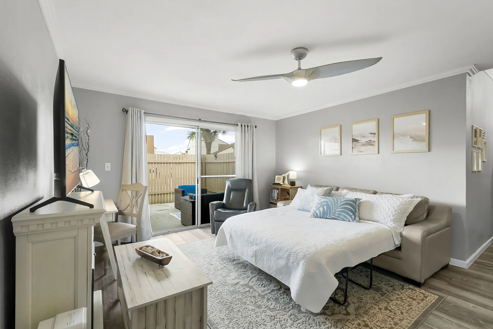 14-web-or-mls-17462 Front Beach Rd 10 C3-20.jpg