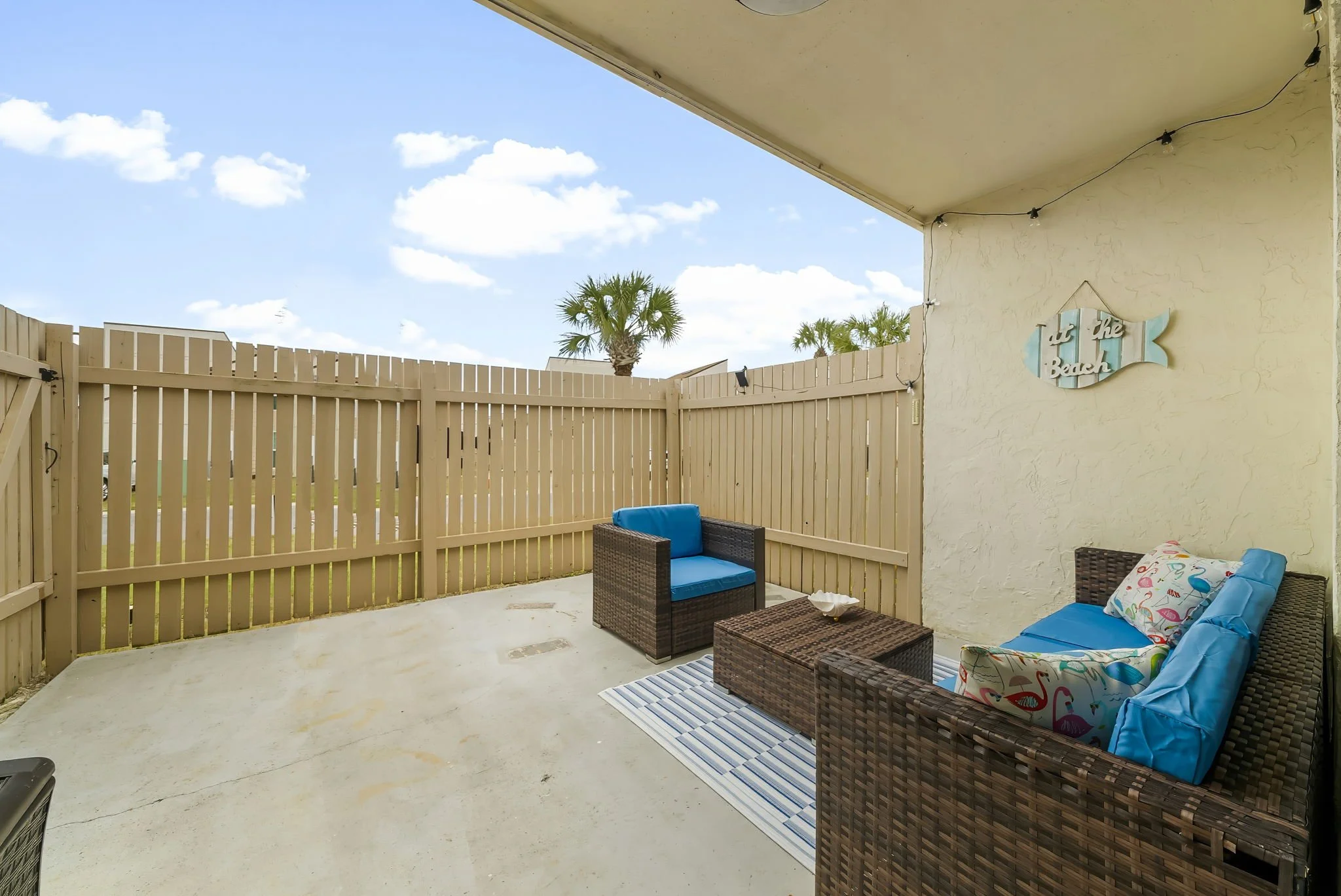 18-web-or-mls-17462 Front Beach Rd 10 C3-17.jpg
