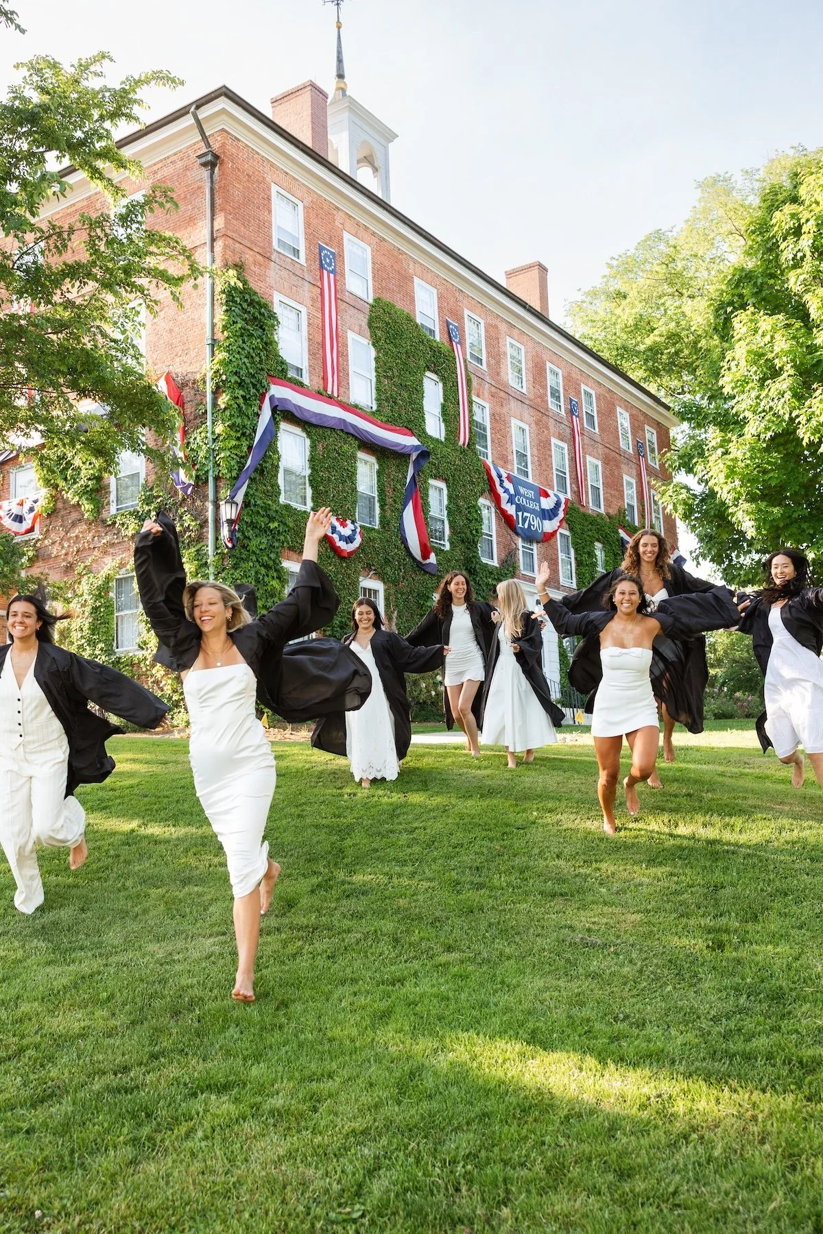 260602_WilliamsGrad26_AWCart-147.jpg