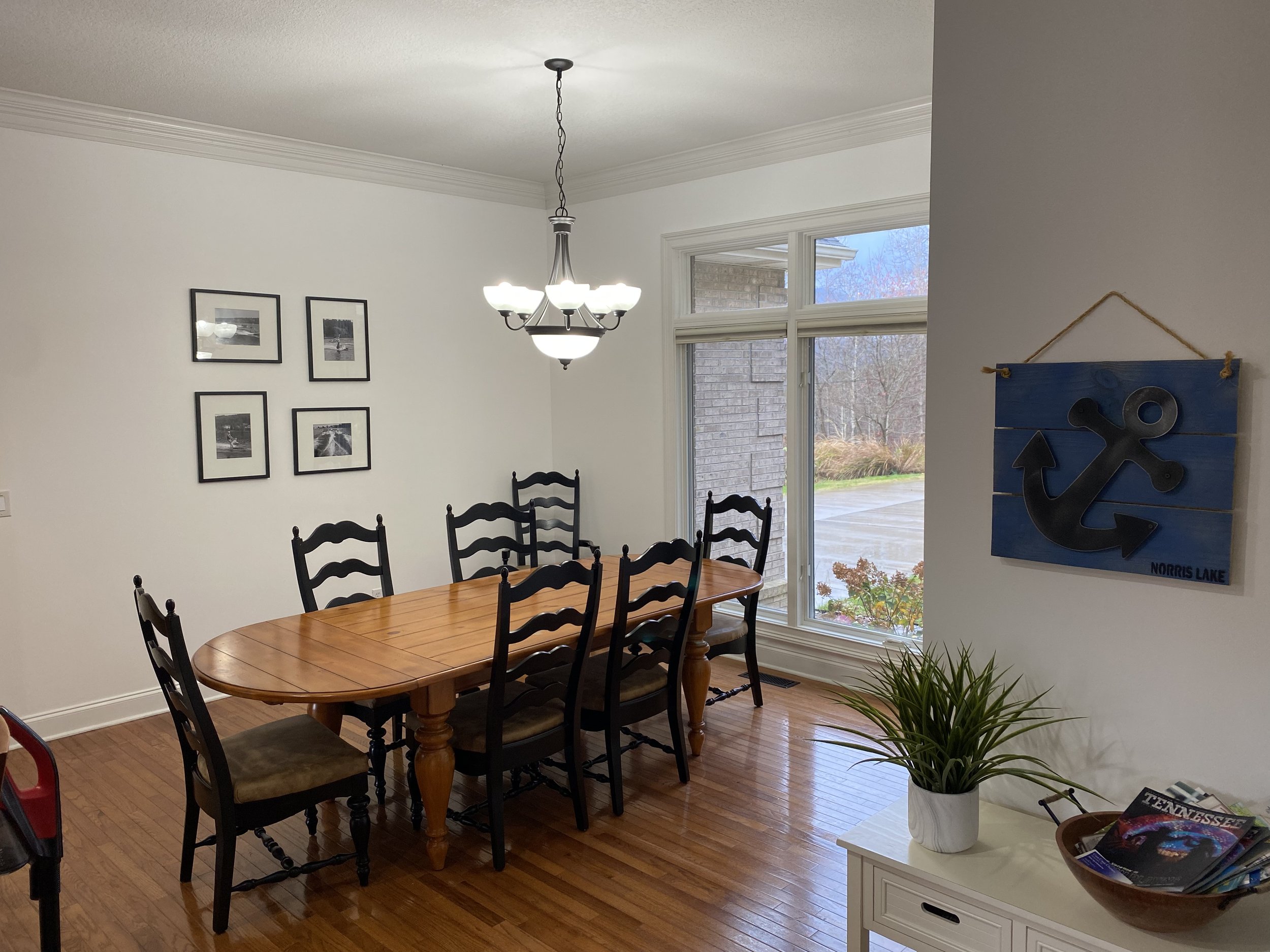 Main dining area on main level