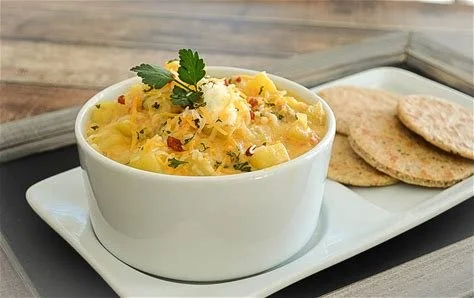 vegancheeseburgersoup.jpg