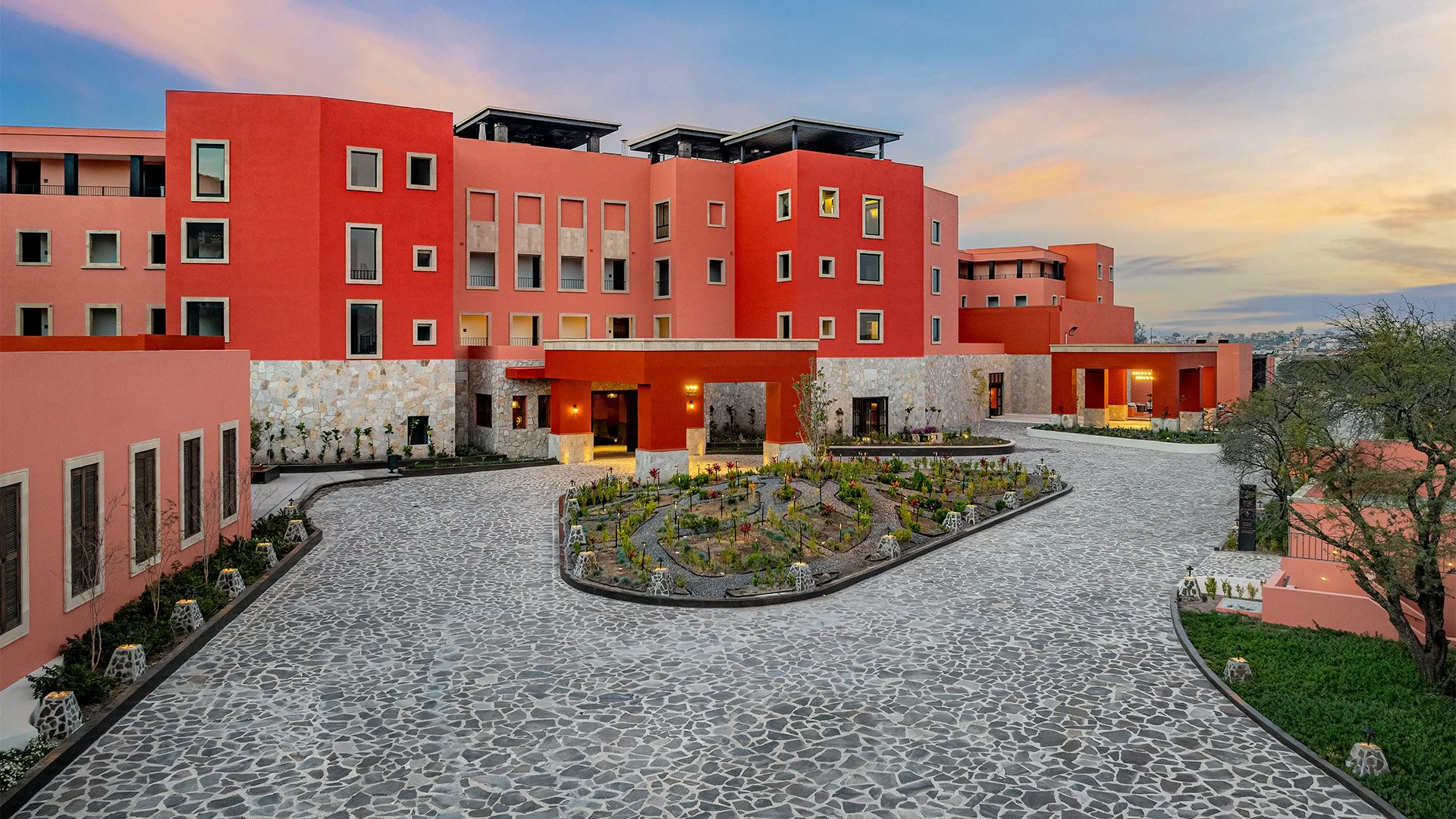 San-Miguel-5-Courtyard.jpg