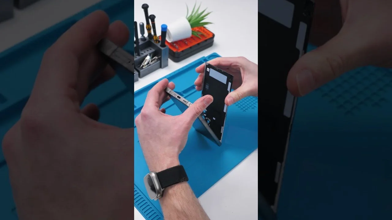 This Tiny Charging Port Problem Killed Fast Charging…