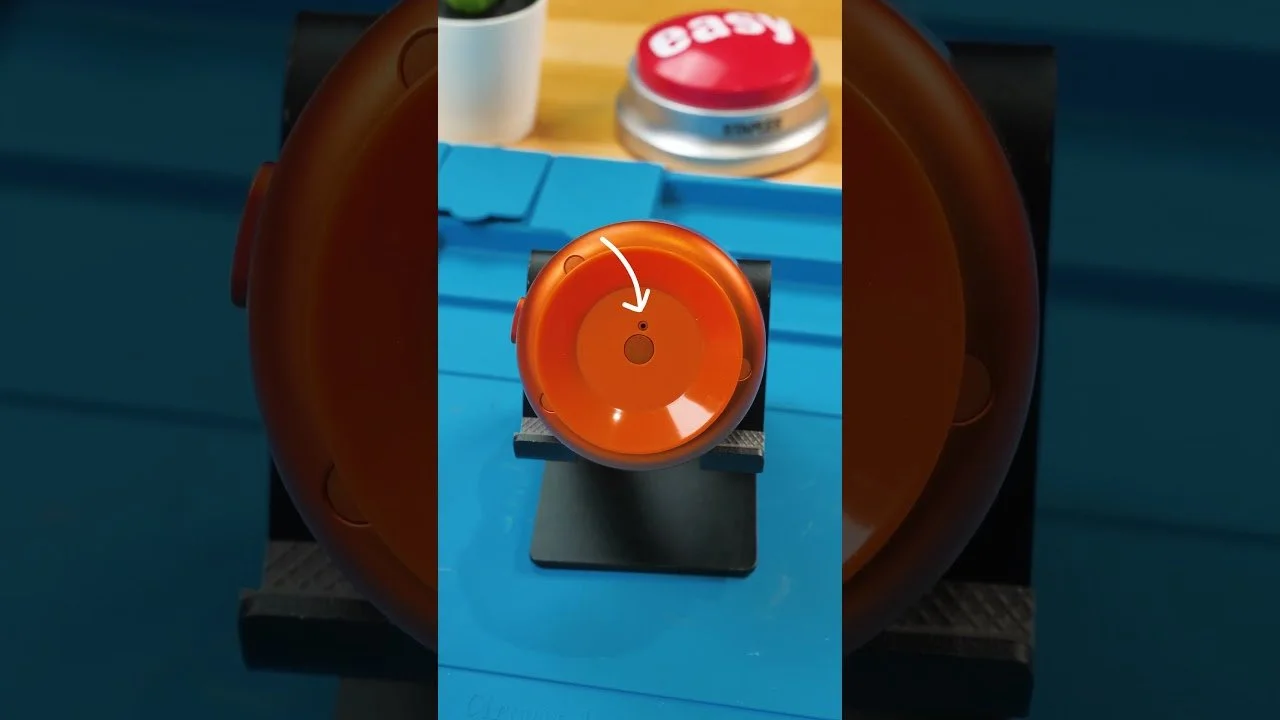 This MagSafe Mount Is So Strong… You Need a Button to Remove It