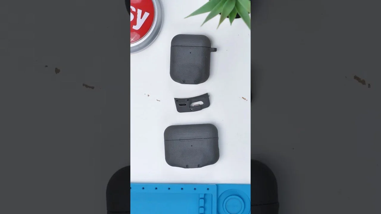 This Case Turns Old AirPods Into USB-C… Without Opening Them