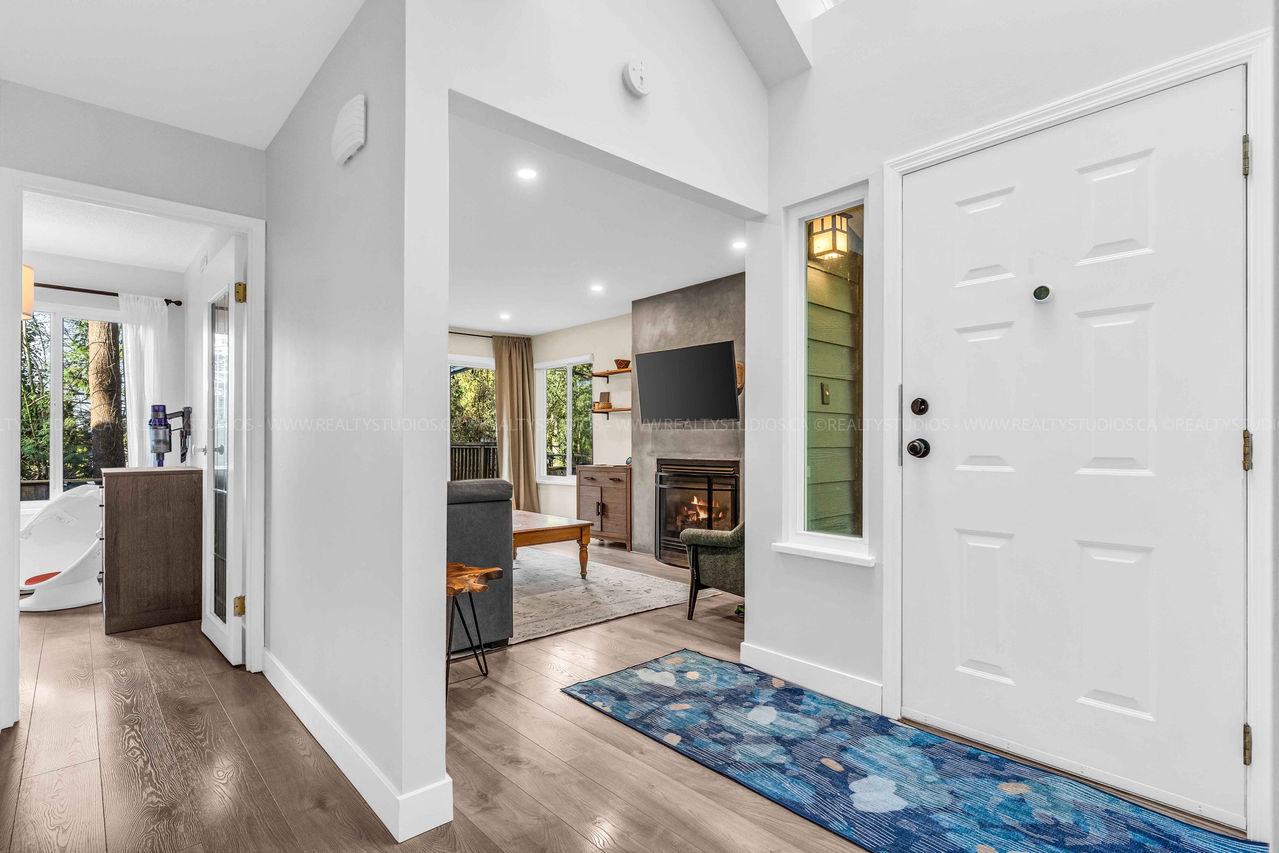 REALTY STUDIOS REAL ESTATE PHOTOGRAPHY-9.jpg