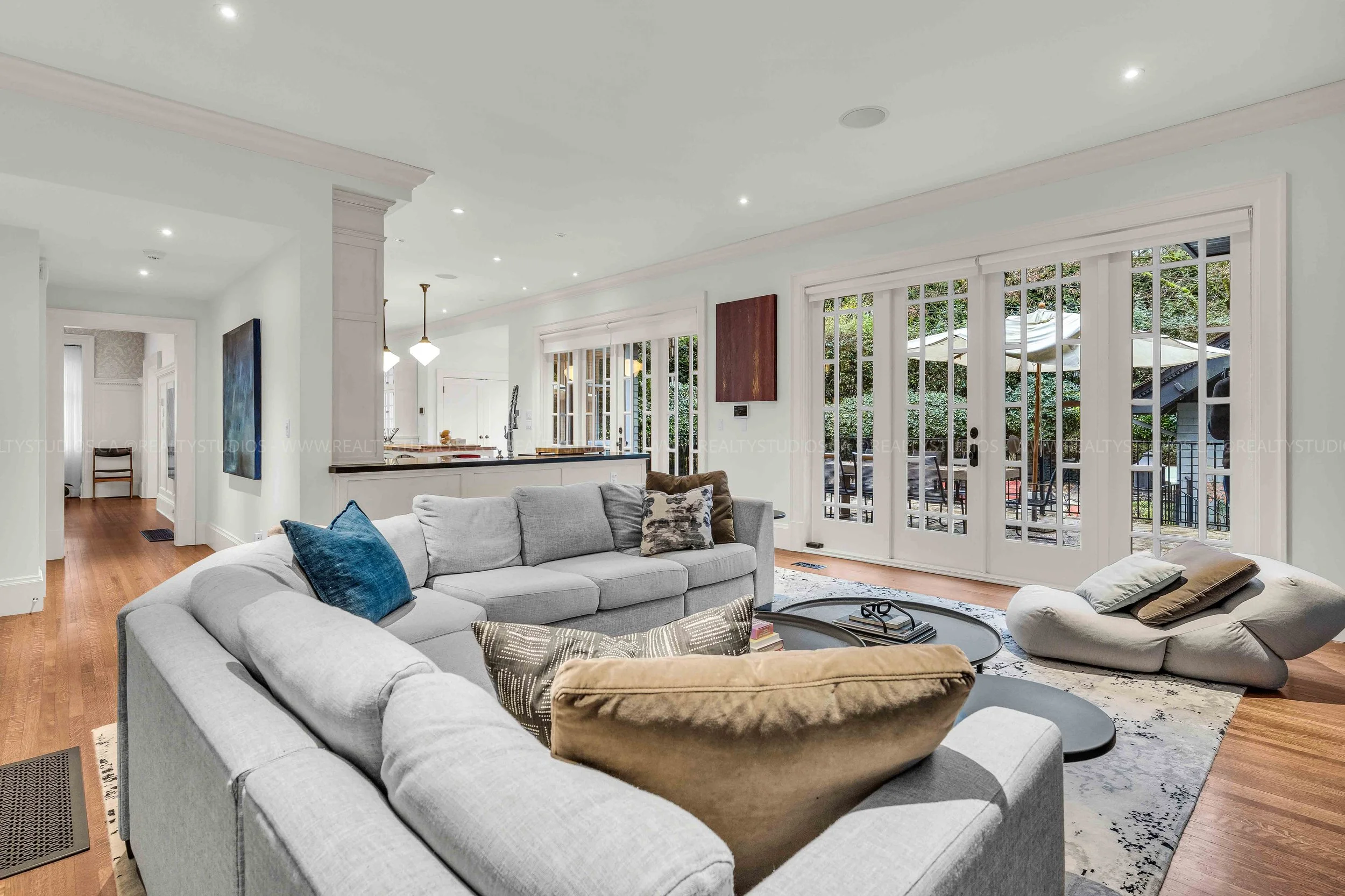 REALTY STUDIOS REAL ESTATE PHOTOGRAPHY-117.jpg