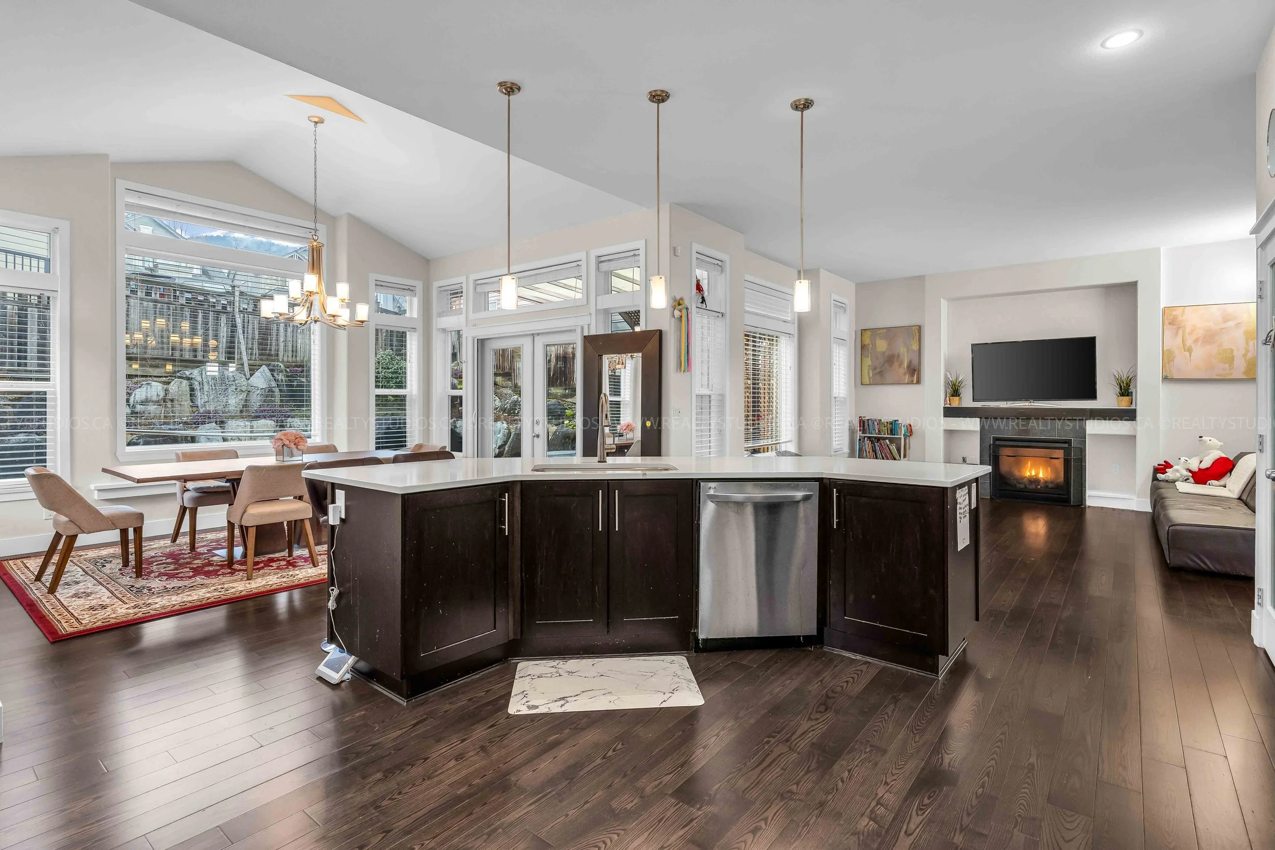 REALTY STUDIOS REAL ESTATE PHOTOGRAPHY-39.jpg