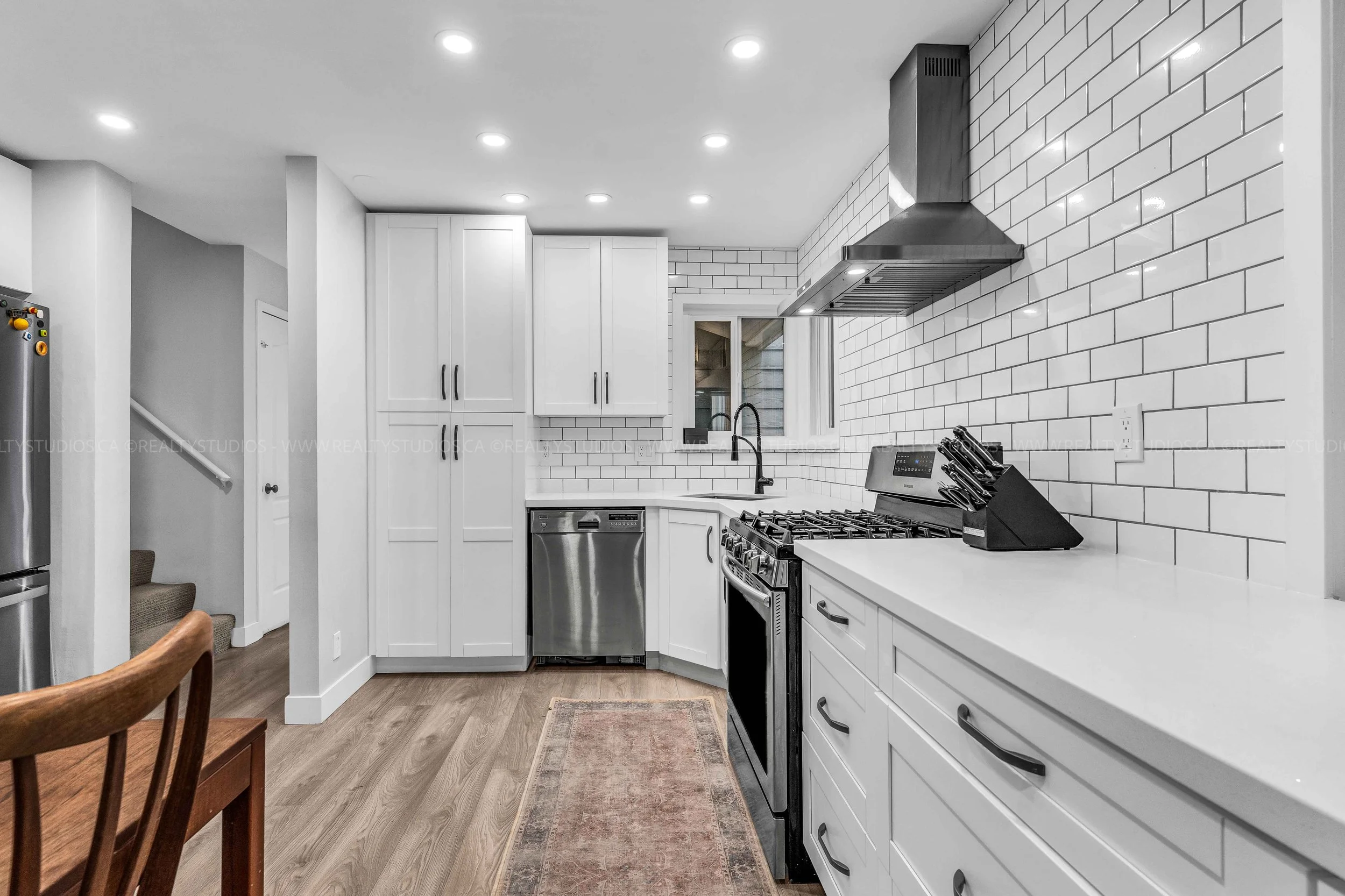 REALTY STUDIOS REAL ESTATE PHOTOGRAPHY-2.jpg