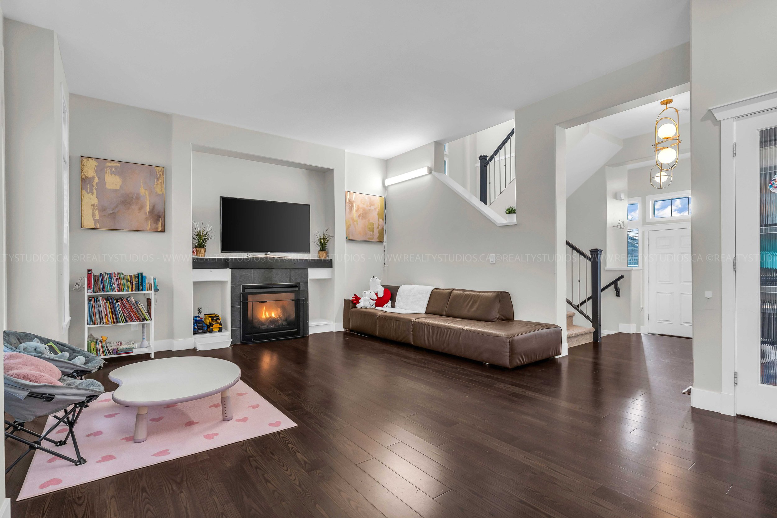 REALTY STUDIOS REAL ESTATE PHOTOGRAPHY-34.jpg