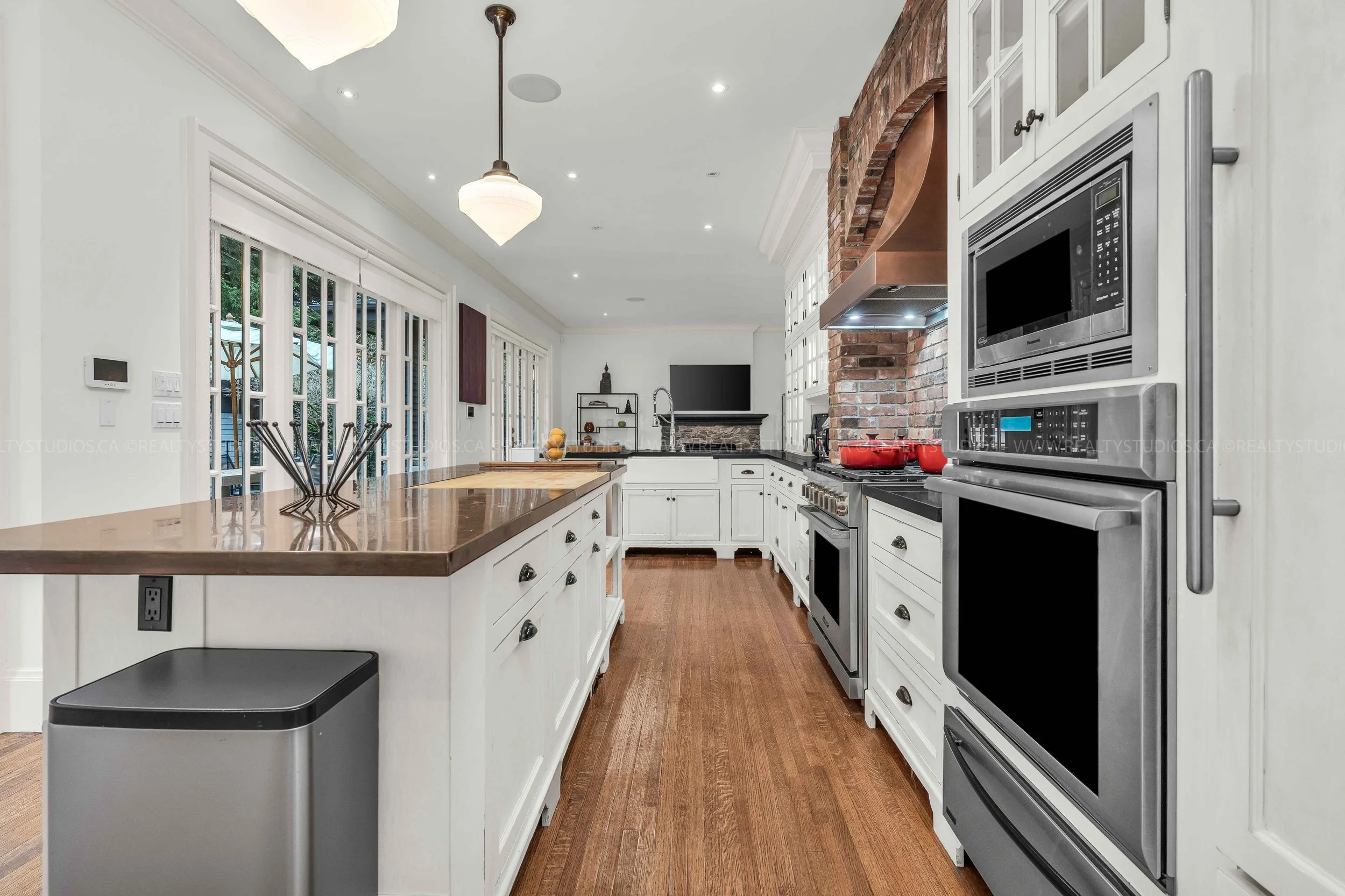 REALTY STUDIOS REAL ESTATE PHOTOGRAPHY-122.jpg