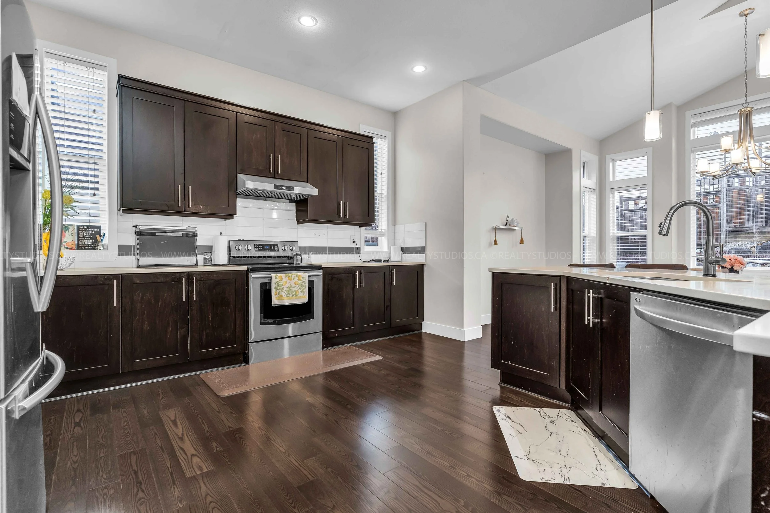 REALTY STUDIOS REAL ESTATE PHOTOGRAPHY-41.jpg