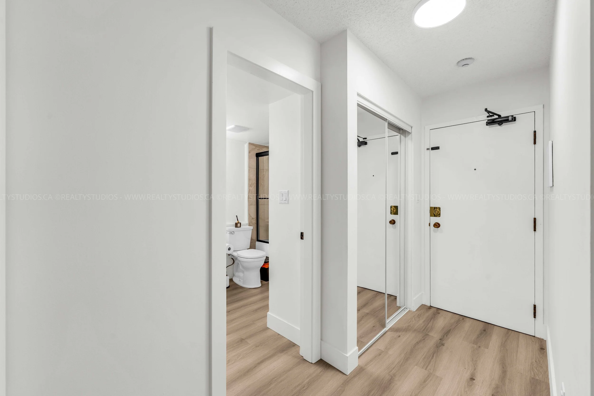 REALTY STUDIOS REAL ESTATE PHOTOGRAPHY-12.jpg