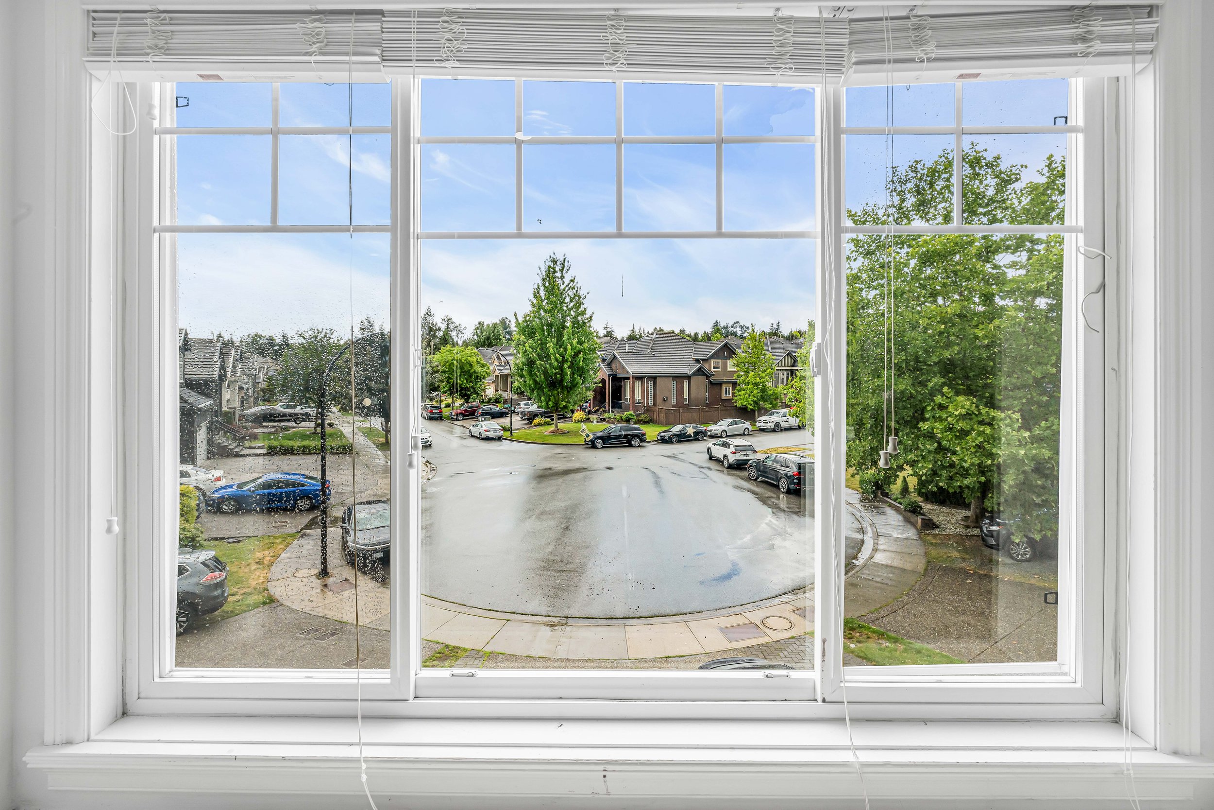 REALTY_STUDIOS_CA_MLS_READY-3.jpg