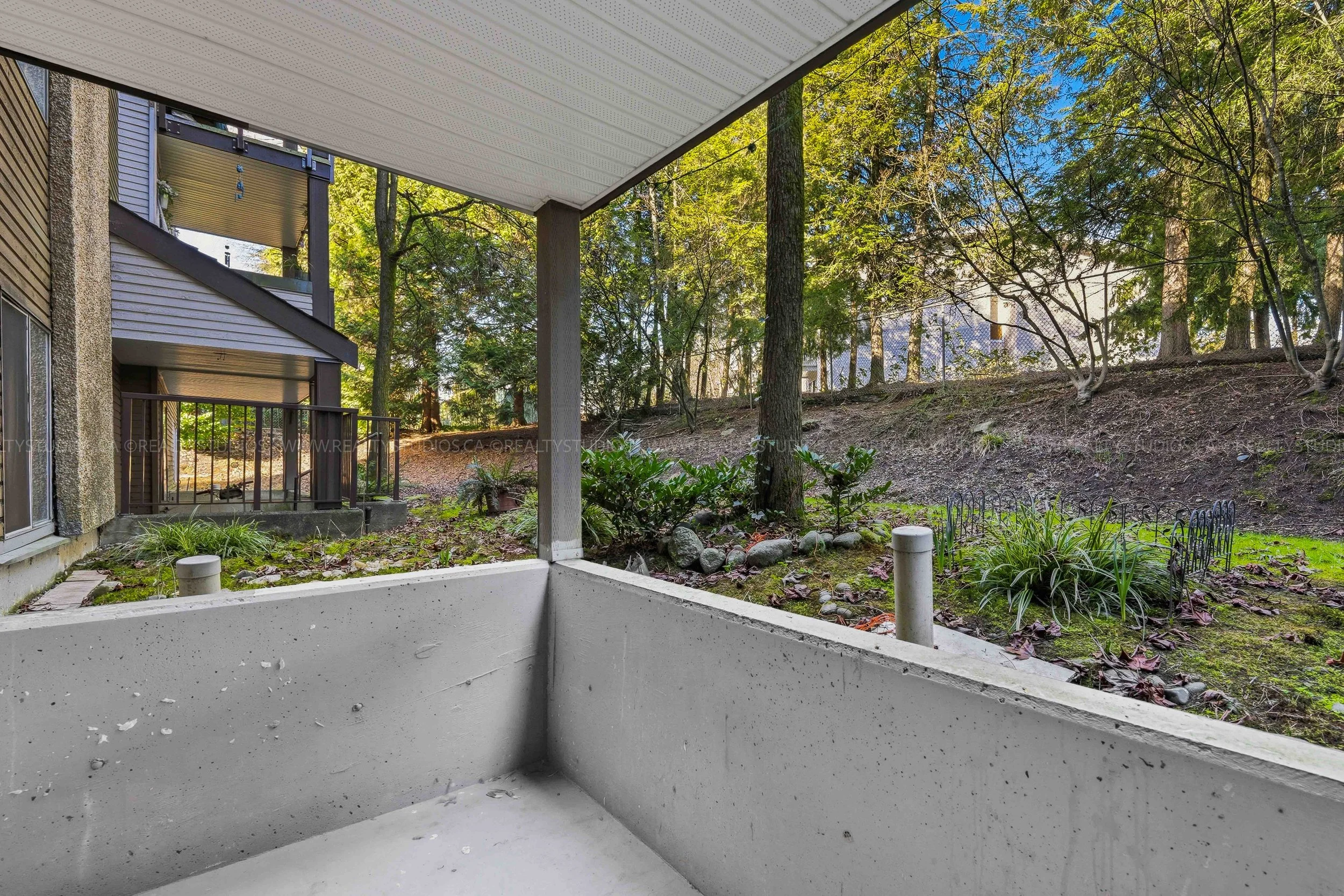 REALTY STUDIOS REAL ESTATE PHOTOGRAPHY-38.jpg