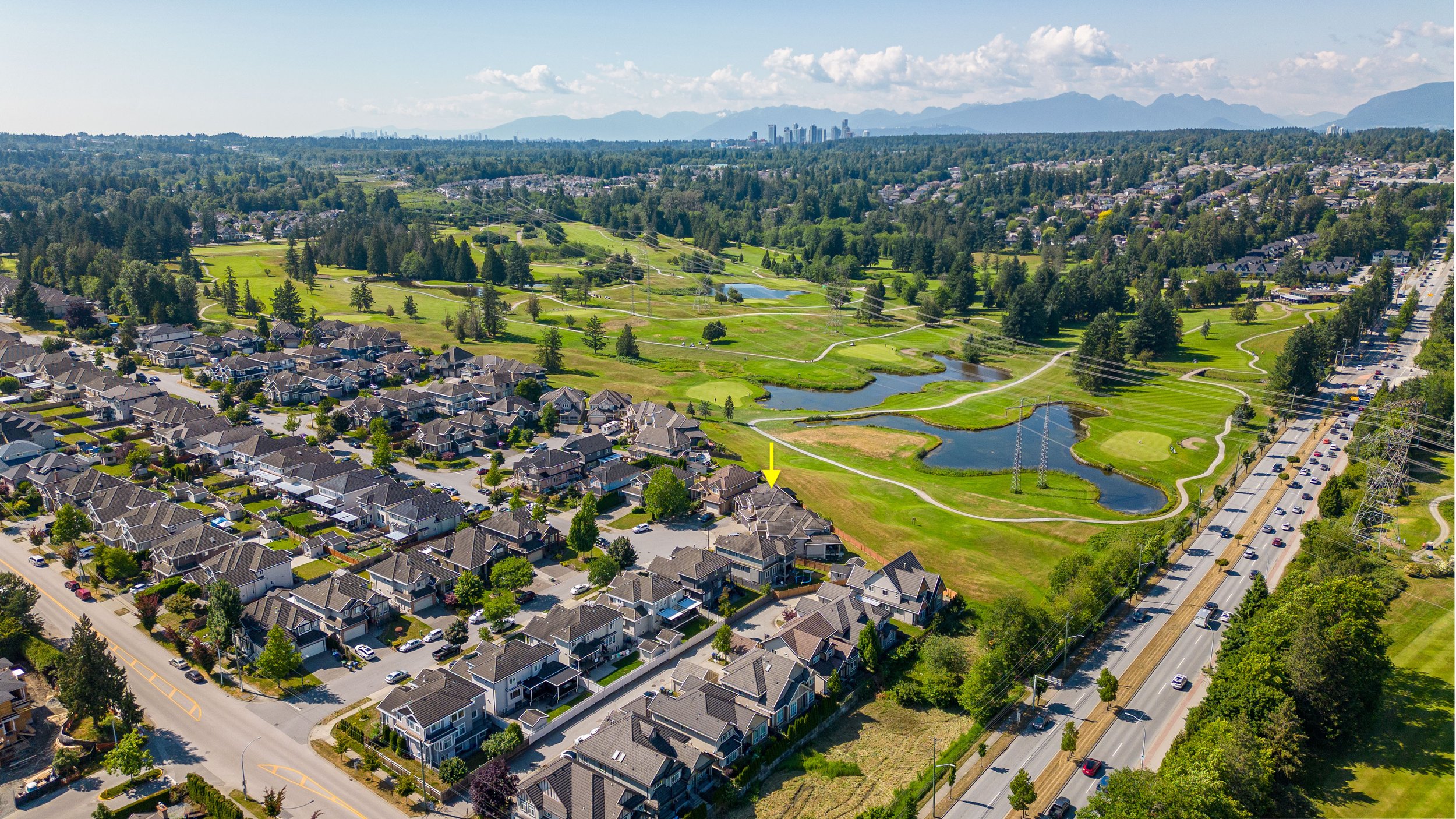 REALTY_STUDIOS_CA_MLS_READY-73.jpg