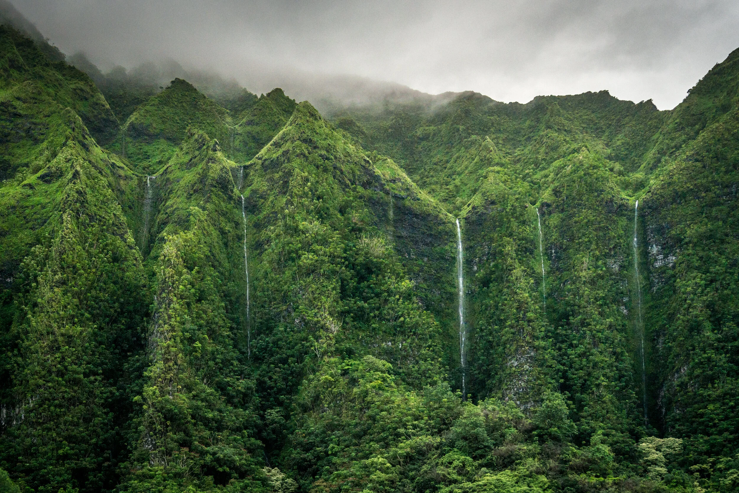 7_Ko'olau_Waterfalls.jpg