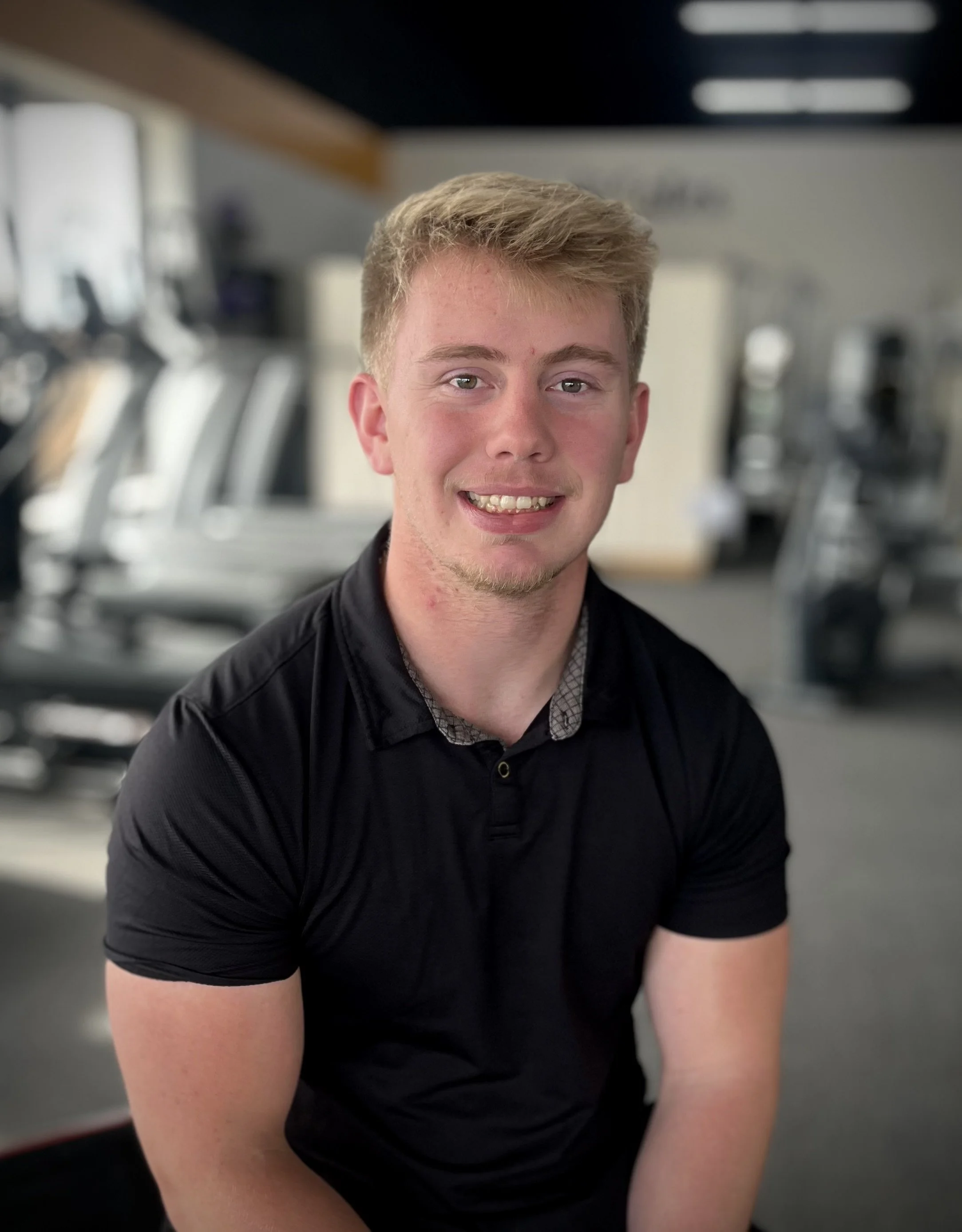 PORTRAIT OF CHRIS GROVE