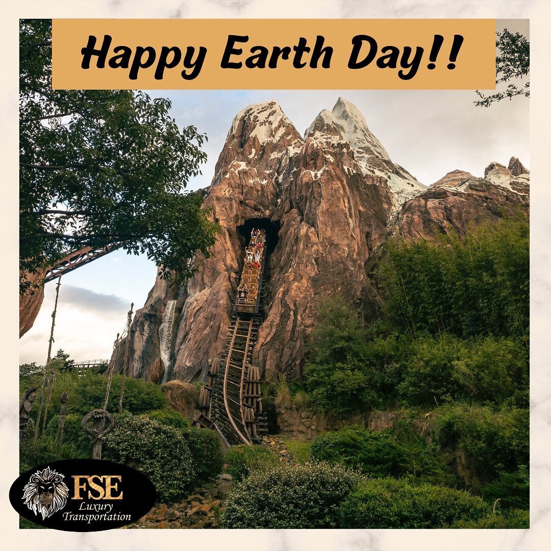 It's Earth Day and the last day to enter our giveaway!!! 
⠀⠀⠀⠀⠀⠀⠀⠀⠀
Did you know that Animal Kingdom covers more than 500 Acres and approximately 250 species are represented by over 1,000 animals?
⠀⠀⠀⠀⠀⠀⠀⠀⠀
Also, since 1995, the Disney Wildlife Conse
