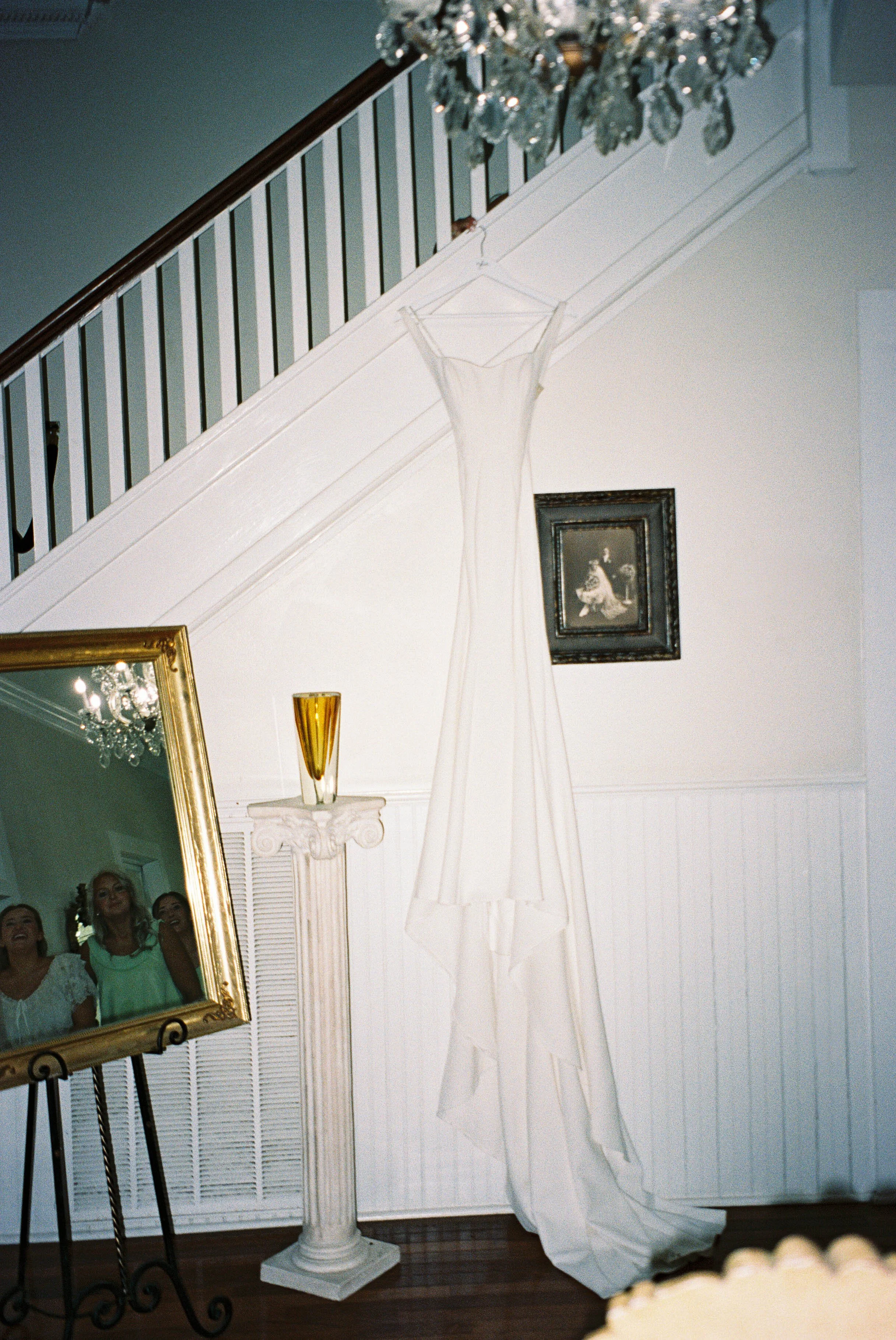 308150-R1-021-9.jpg