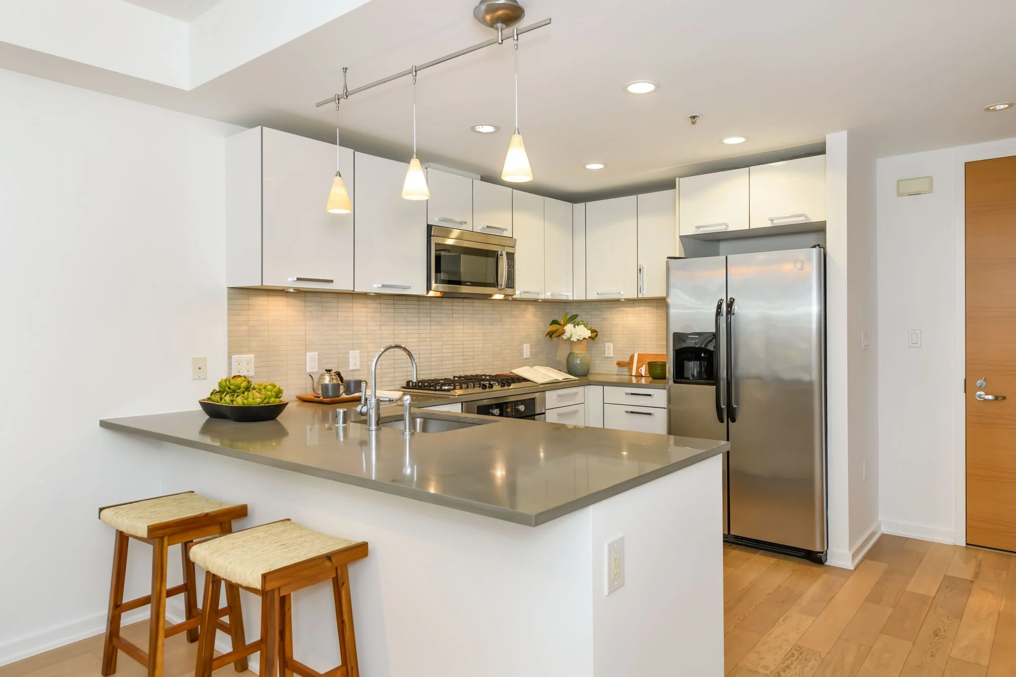 kitchen-2.jpg