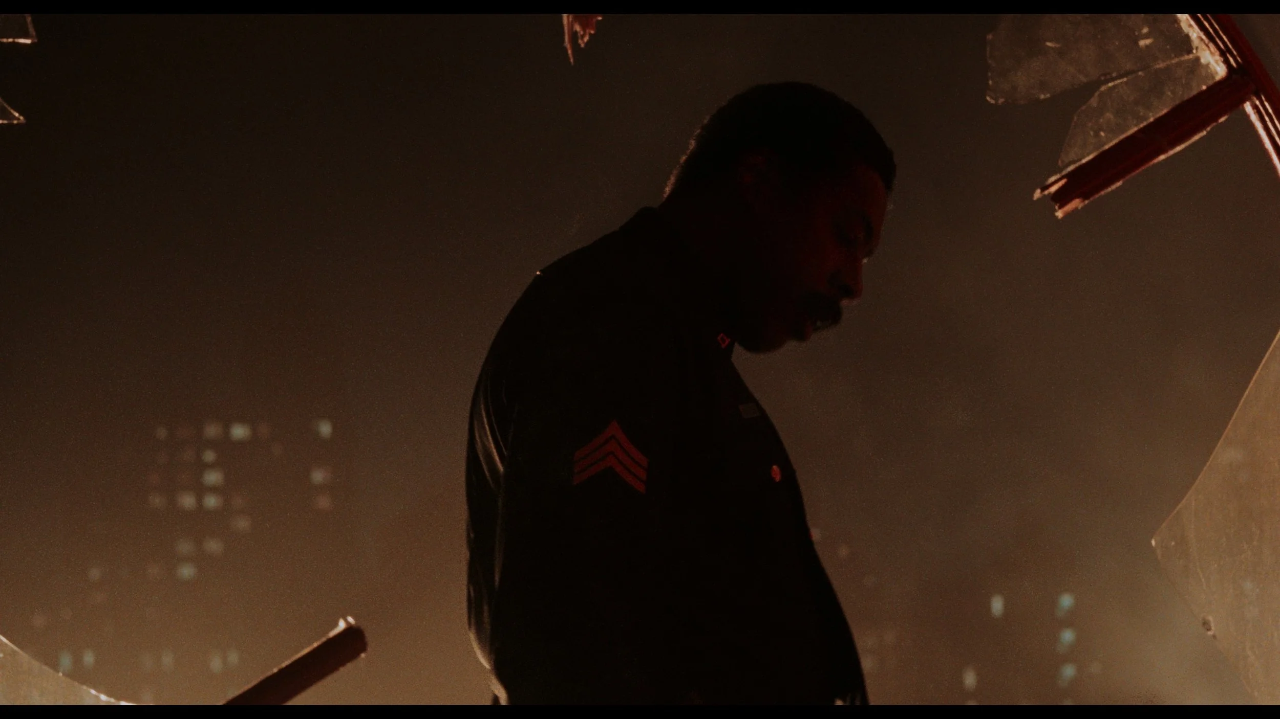 The Crow (Remastered)_t00.mkv_20260516_003357.802.jpg