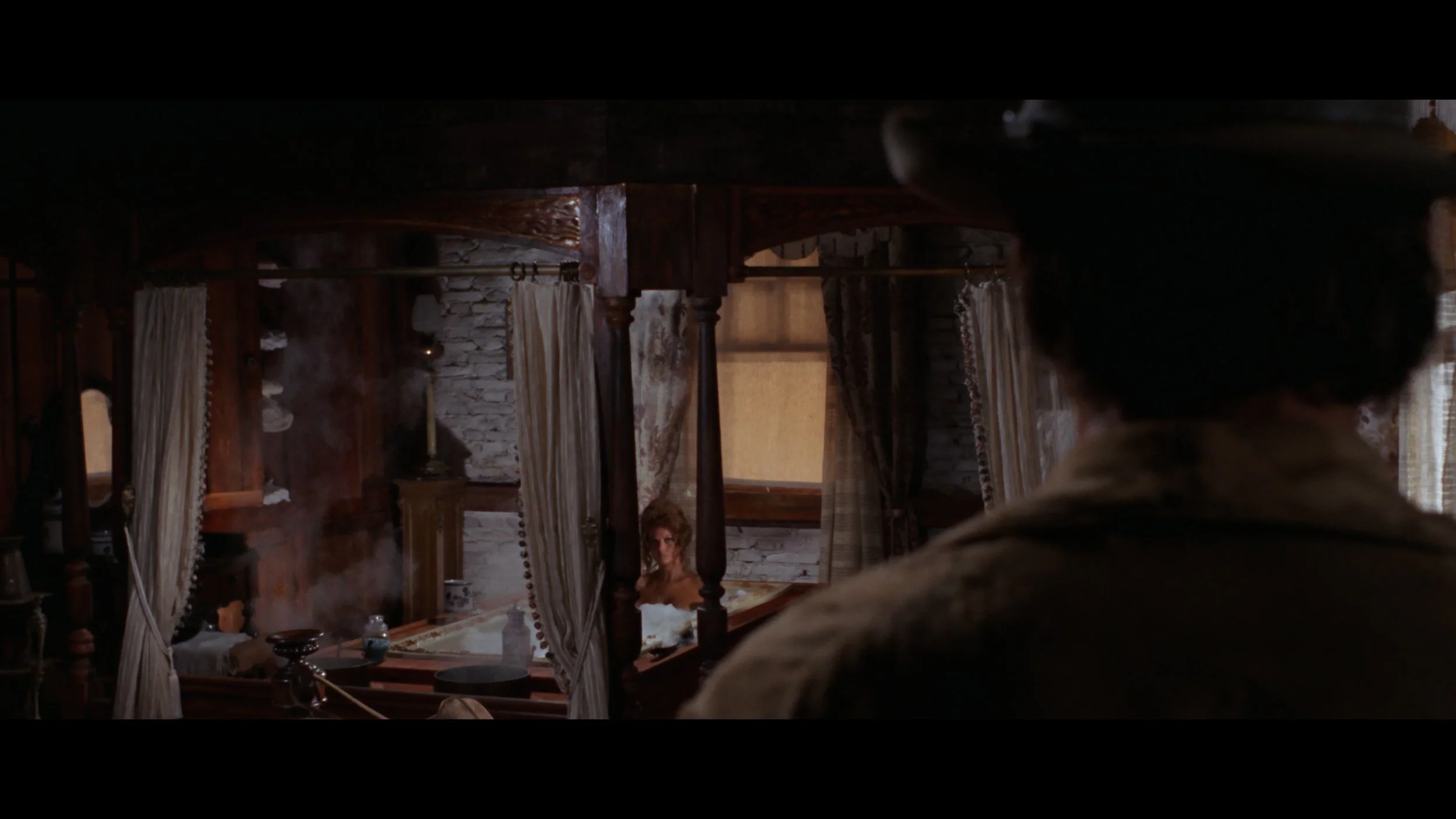 Once Upon a Time in the West_t00.mkv_20260903_174320.599.jpg