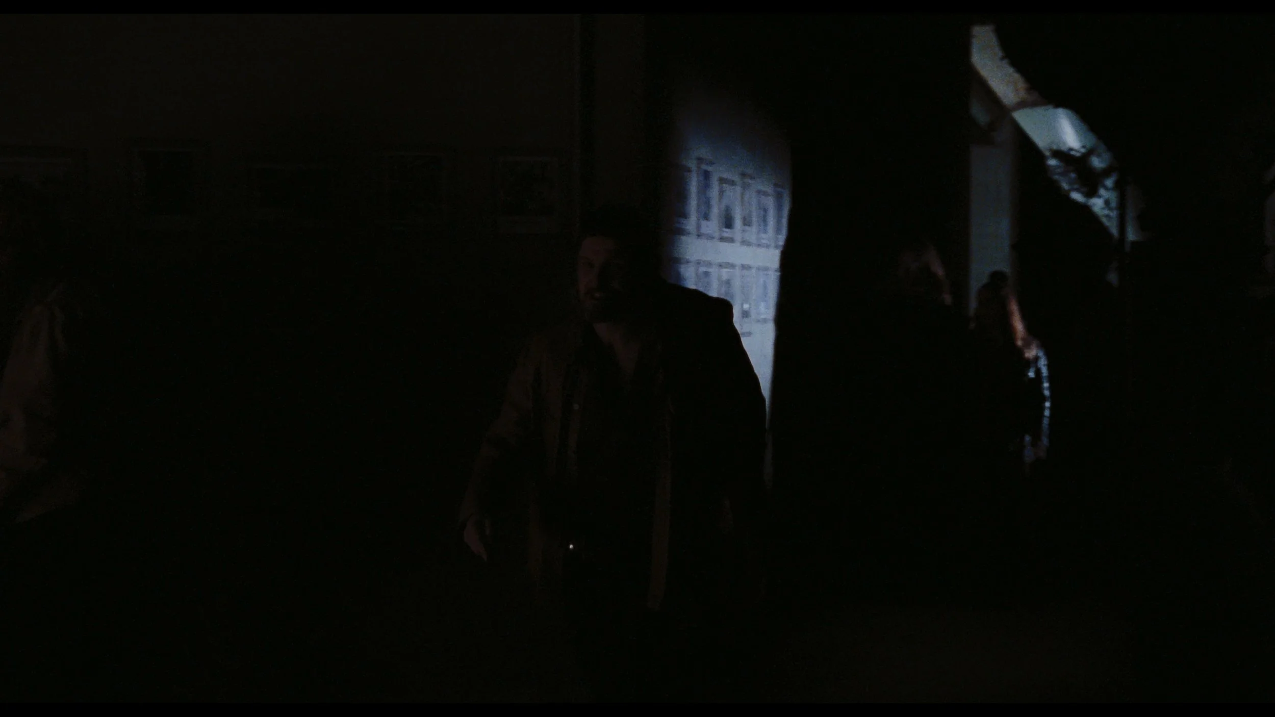 The Crow (Remastered)_t00.mkv_20260516_004428.081.jpg