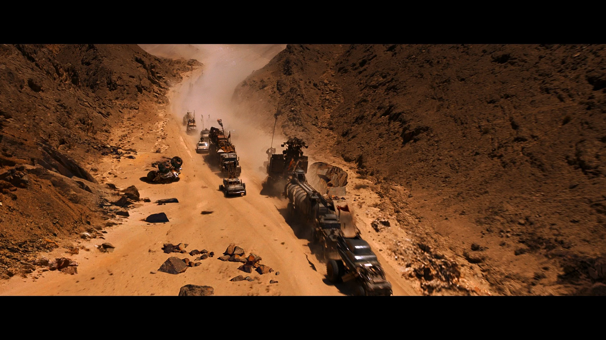 Mad Max- Fury Road_t02.mkv_20260526_114428.600.jpg