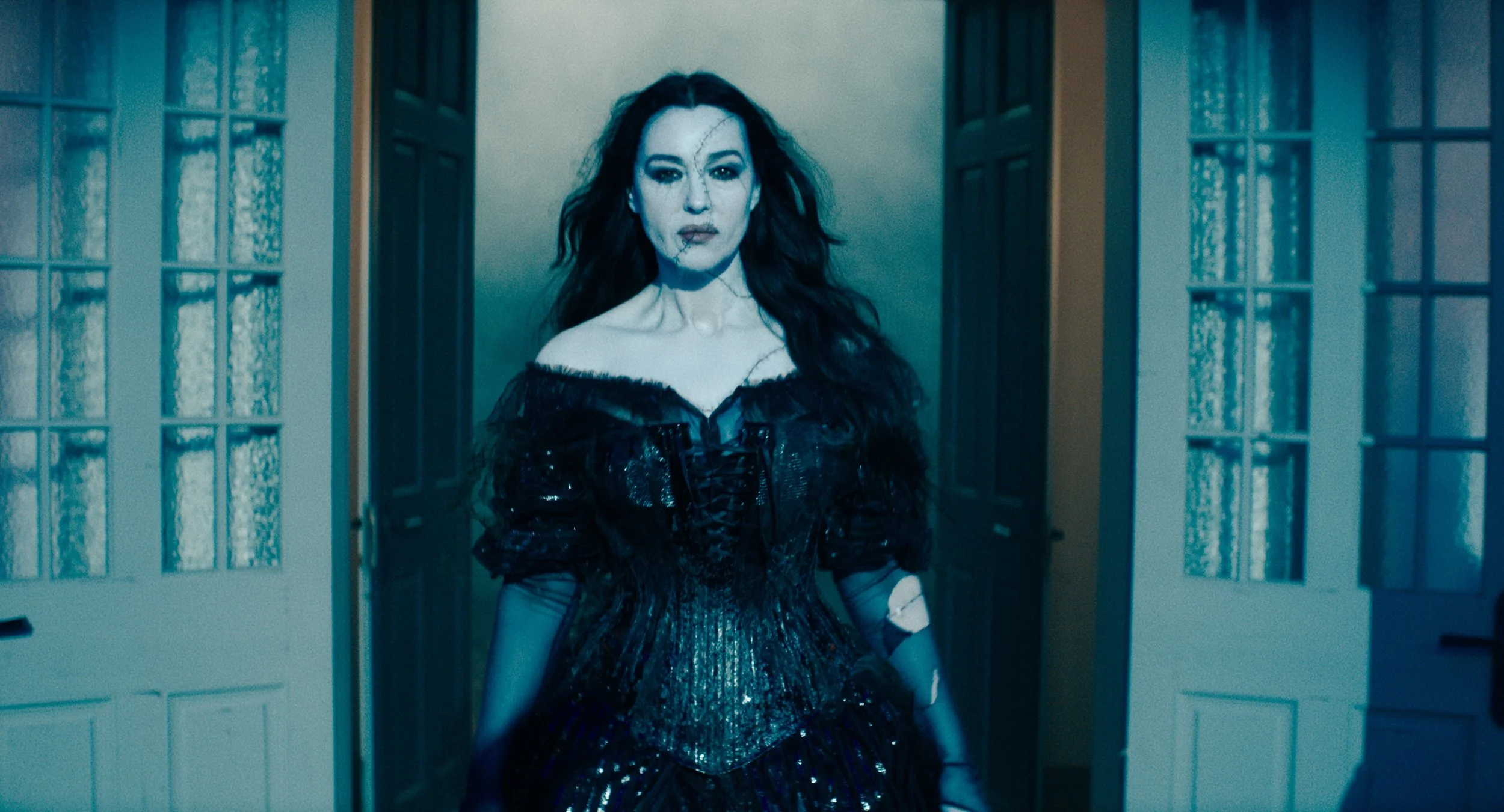 monica-bellucci-beetlejuice-beetlejuice.jpg
