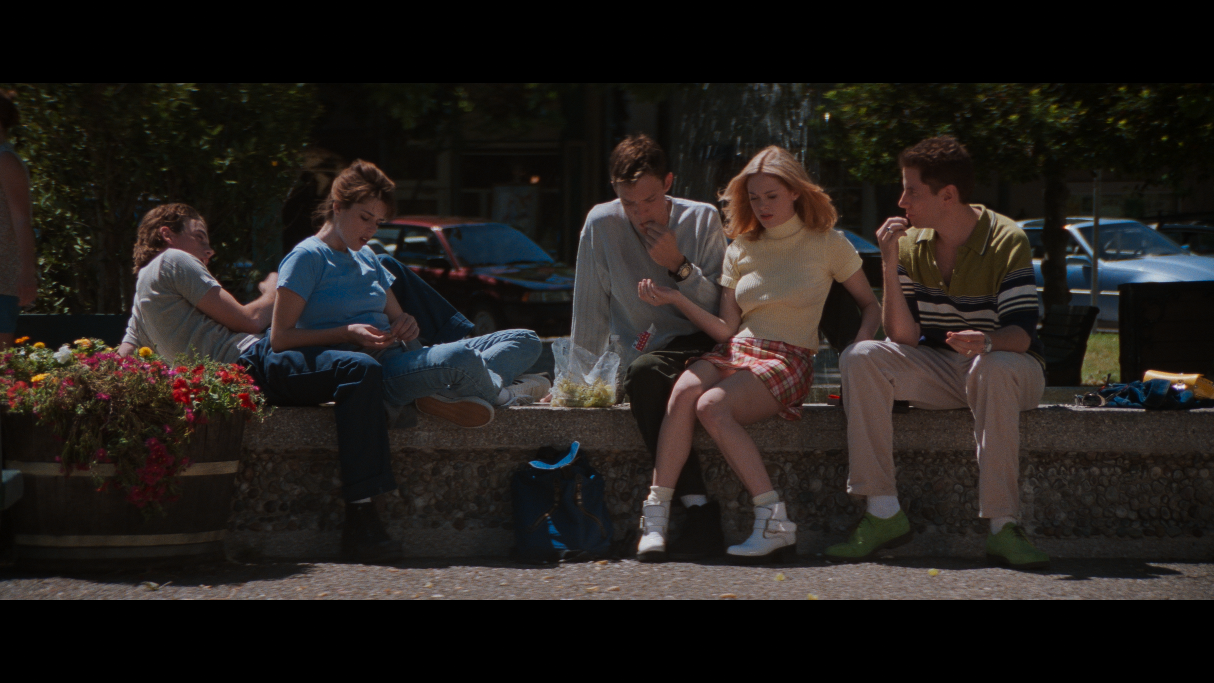 skeet-ulrich-neve-campbell-matthew-lilard-rose-mcgowan-jamie-kennedy-scream.png