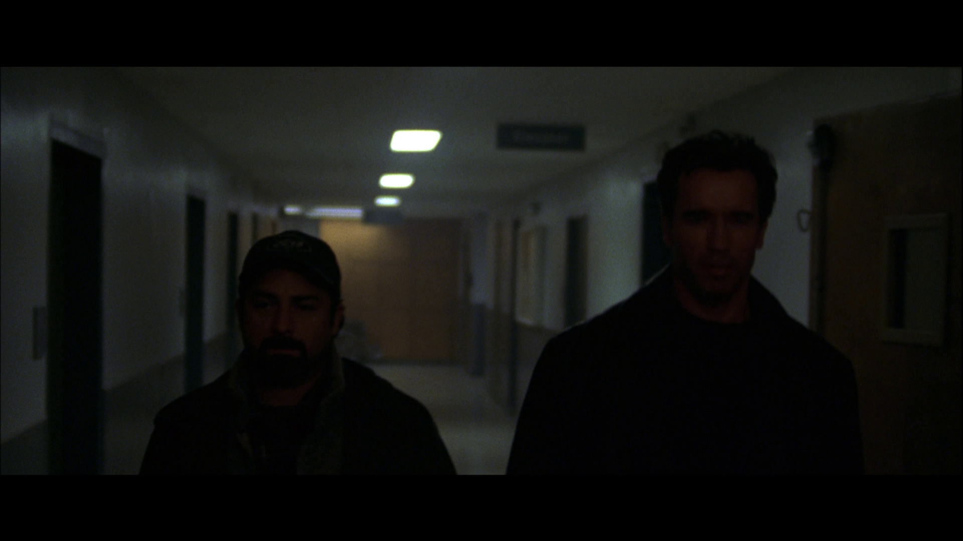vlcsnap-2025-12-08-00h08m51s951.png