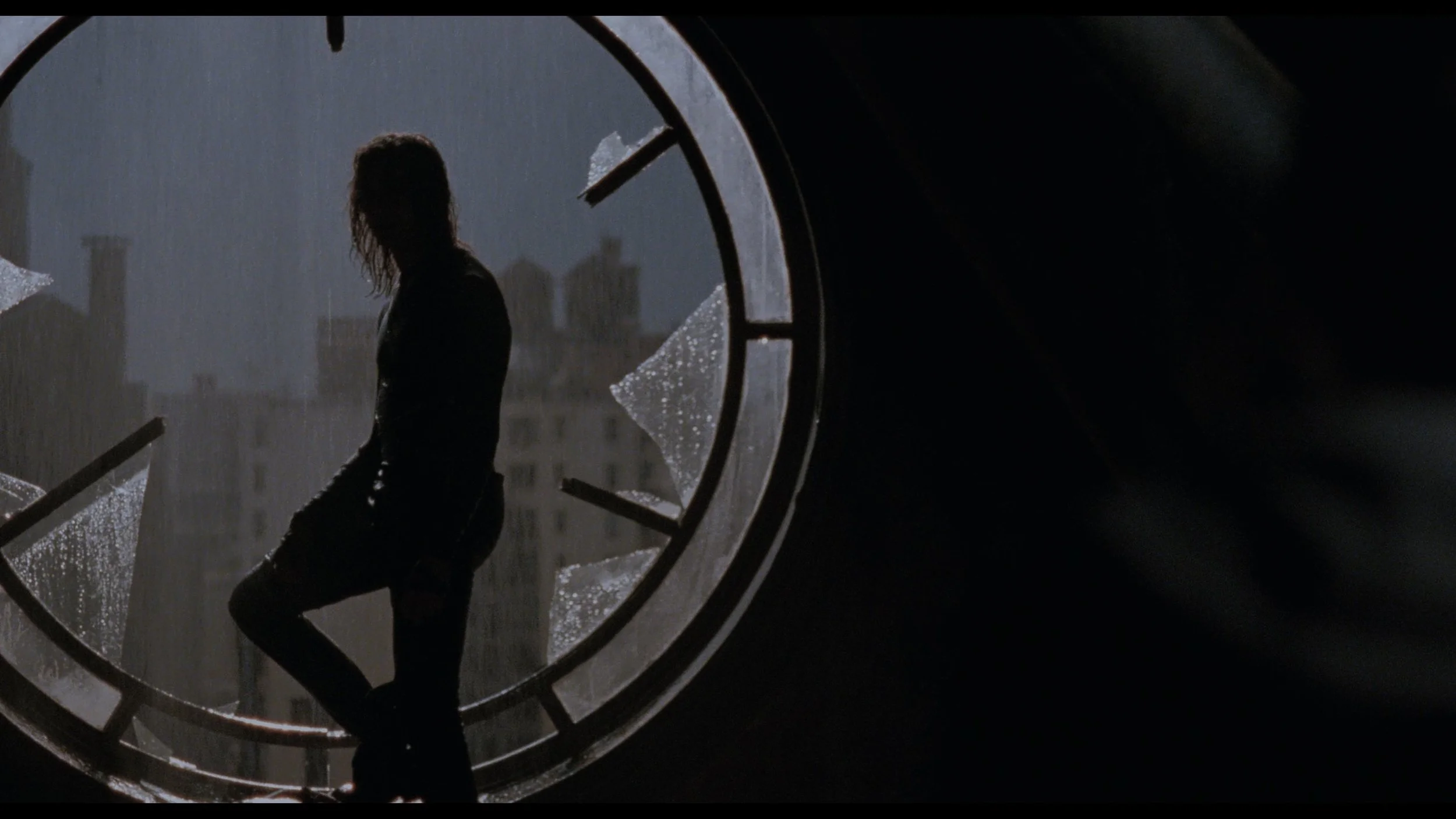 The Crow (Remastered)_t00.mkv_20260516_005658.622.jpg