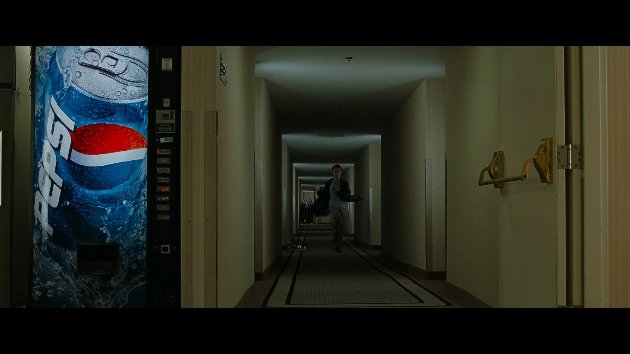 Fight Club_t00.mkv_20260905_171940.209.jpg