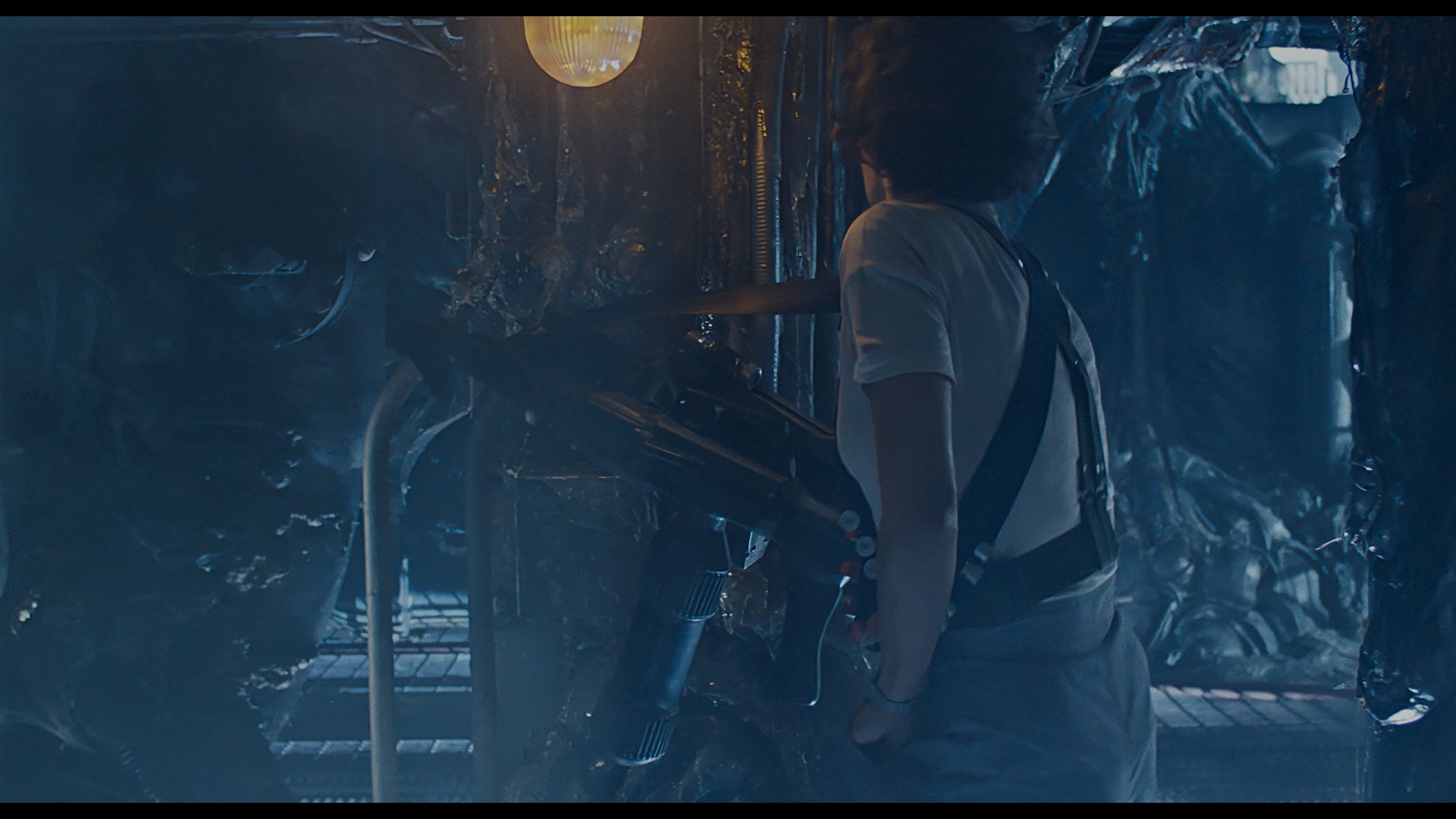 ALIENS_t01.mkv_20260531_102748.159.jpg