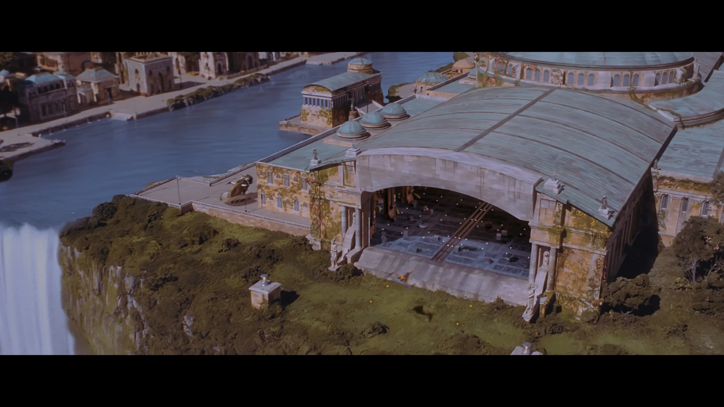 Star Wars- The Phantom Menace_t00.mkv_20260511_213508.283.jpg