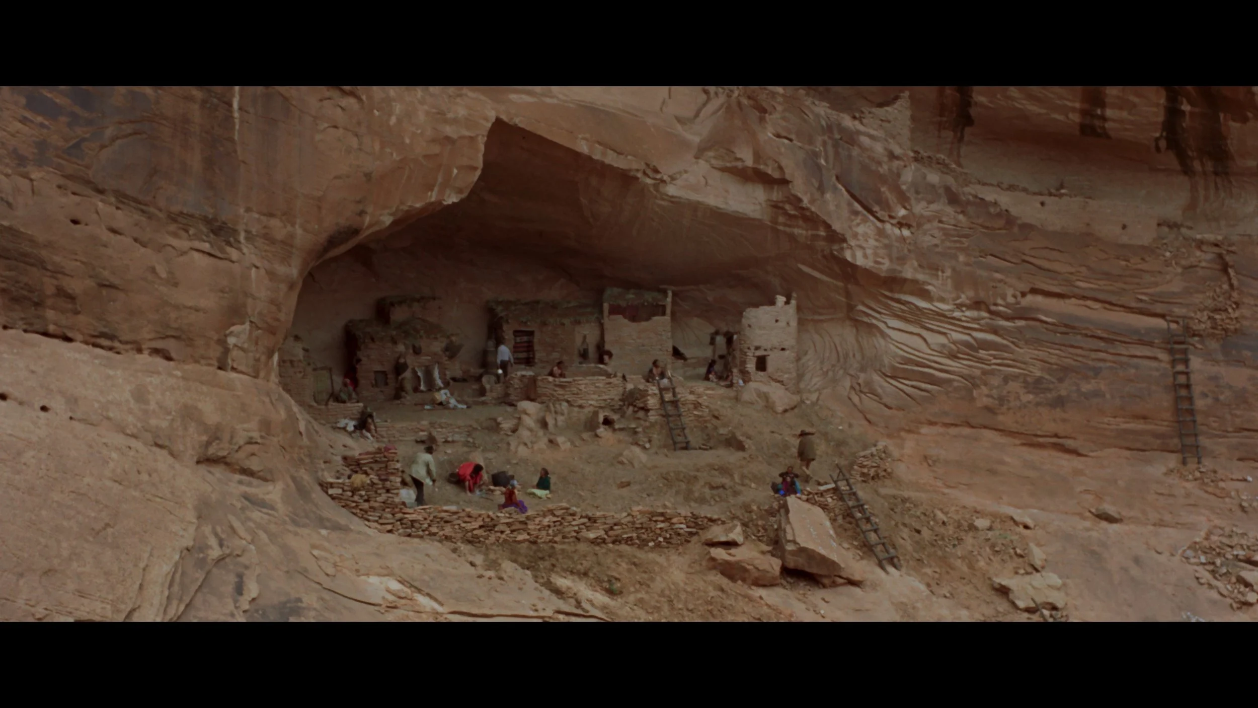 Once Upon a Time in the West_t00.mkv_20260903_174028.733.jpg