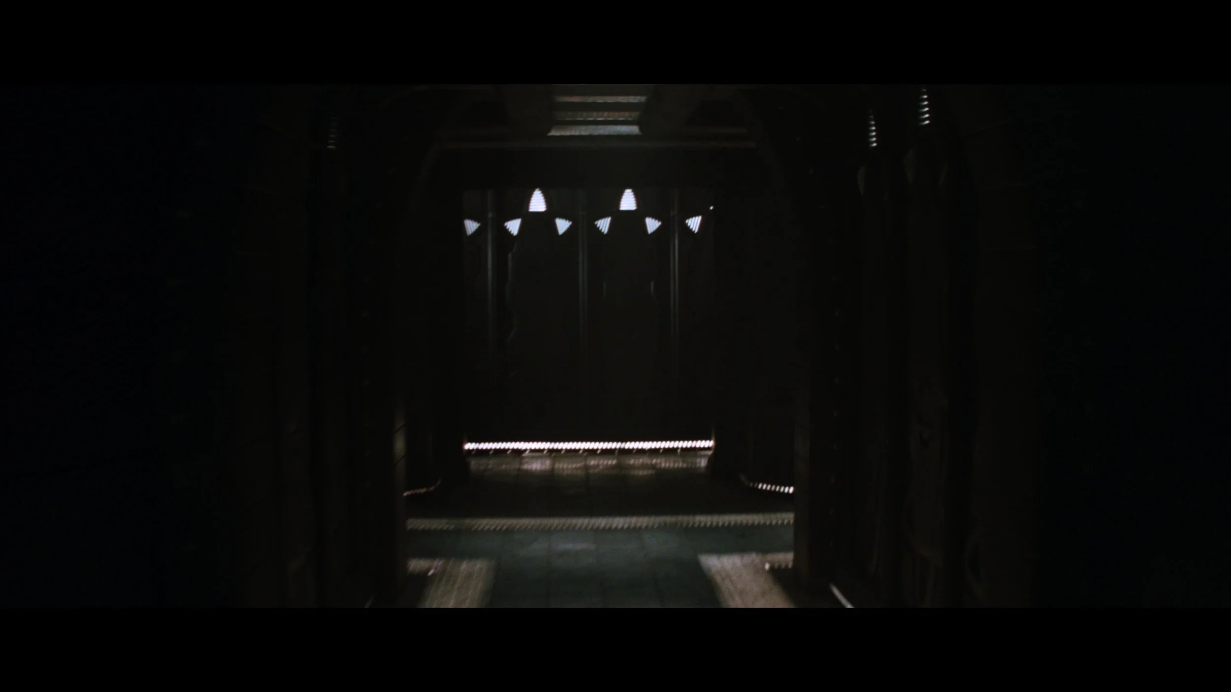 Event Horizon - Remastered_t00.mkv_20260526_102534.013.jpg