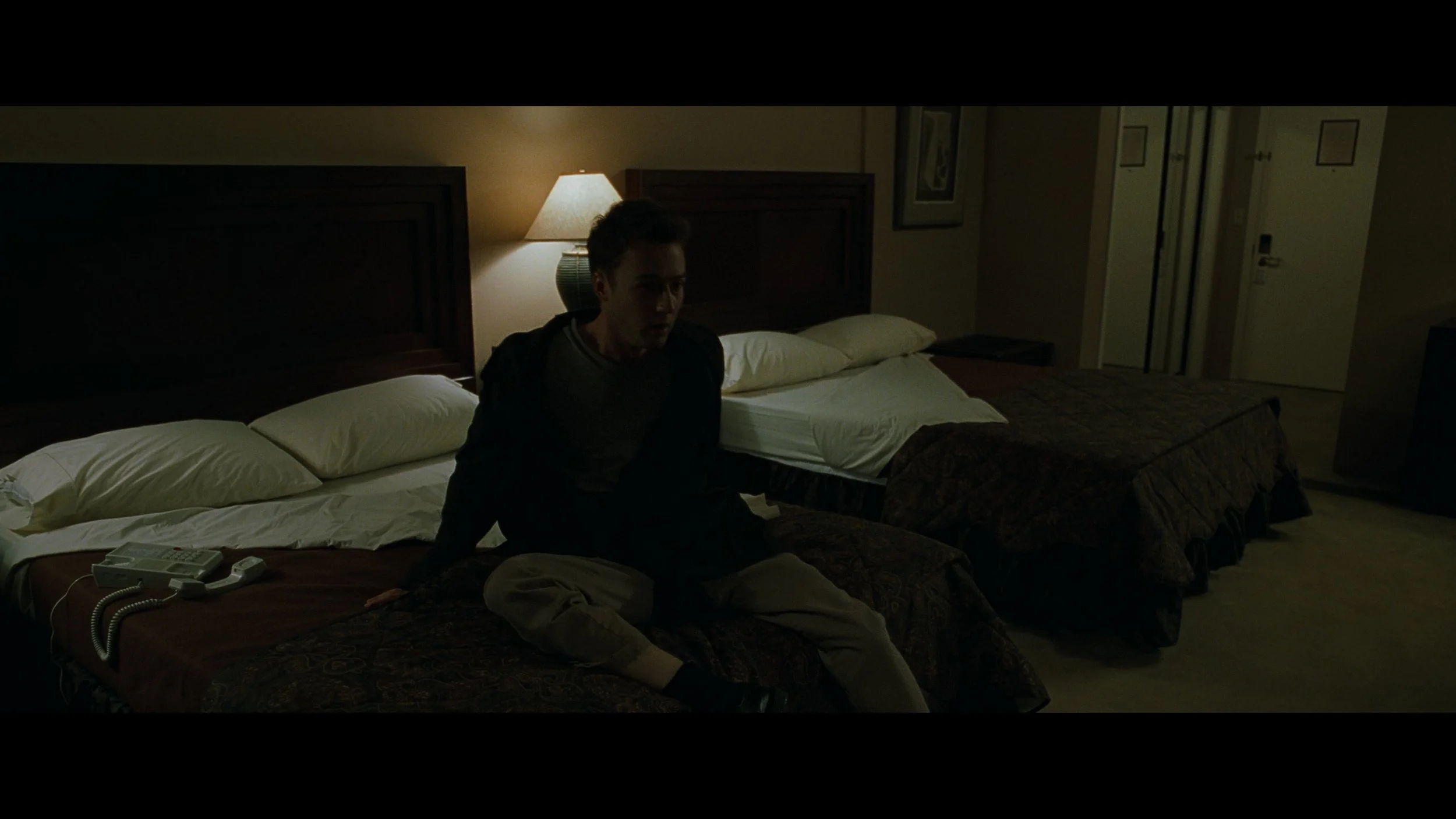 Fight Club_t00.mkv_20260905_171939.304.jpg